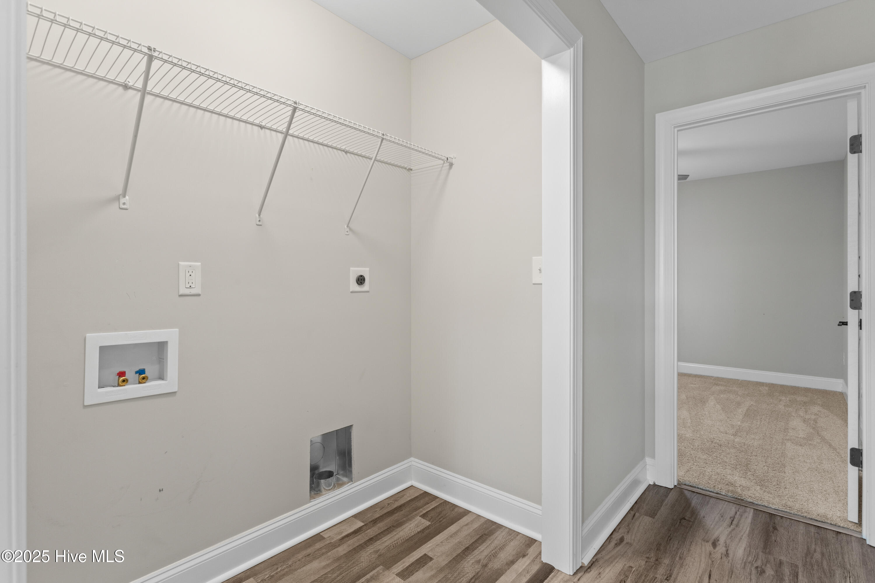 606 Sonata Court Property Photo 25