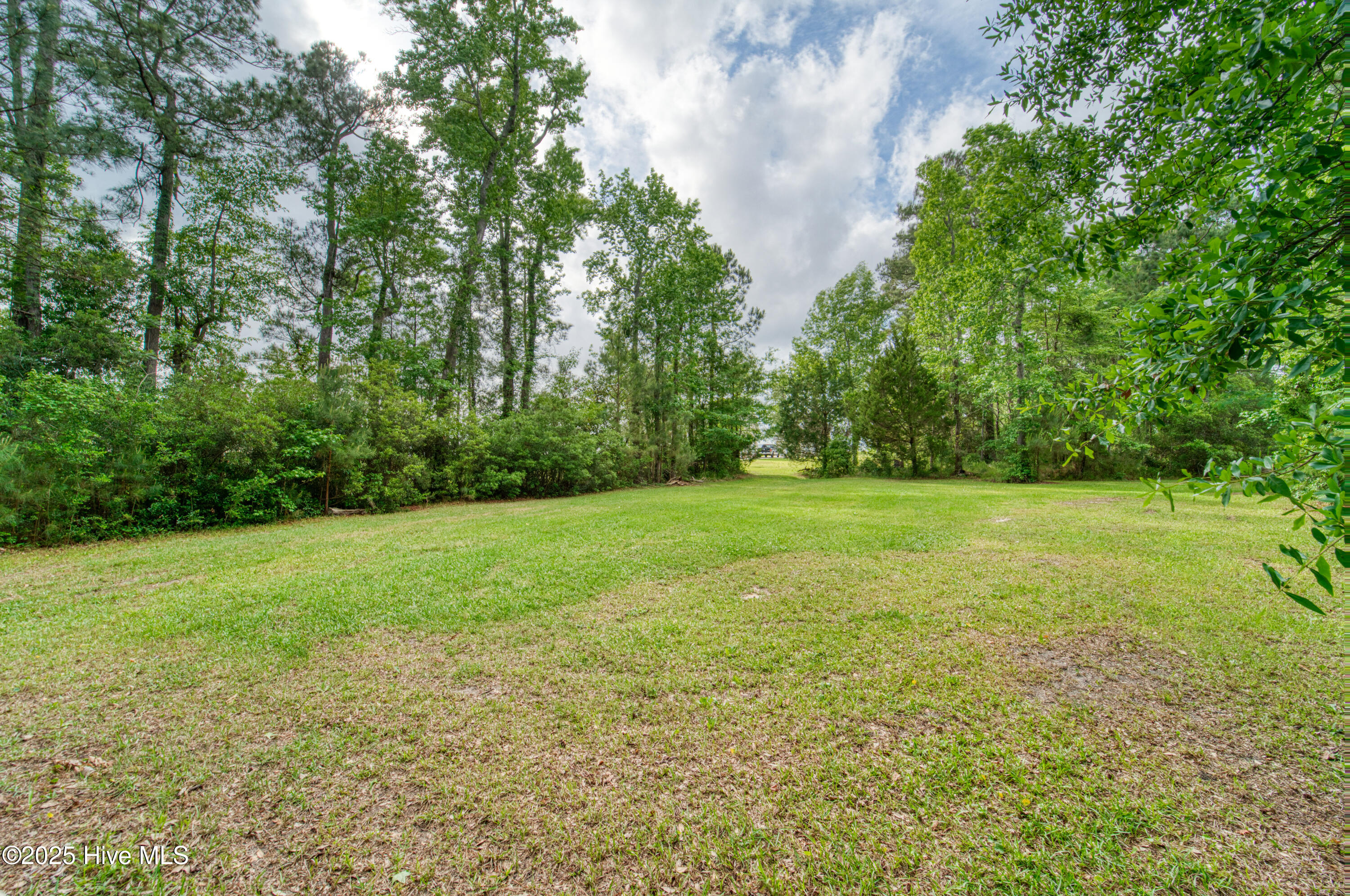104 Moores Farm Road Property Photo 5