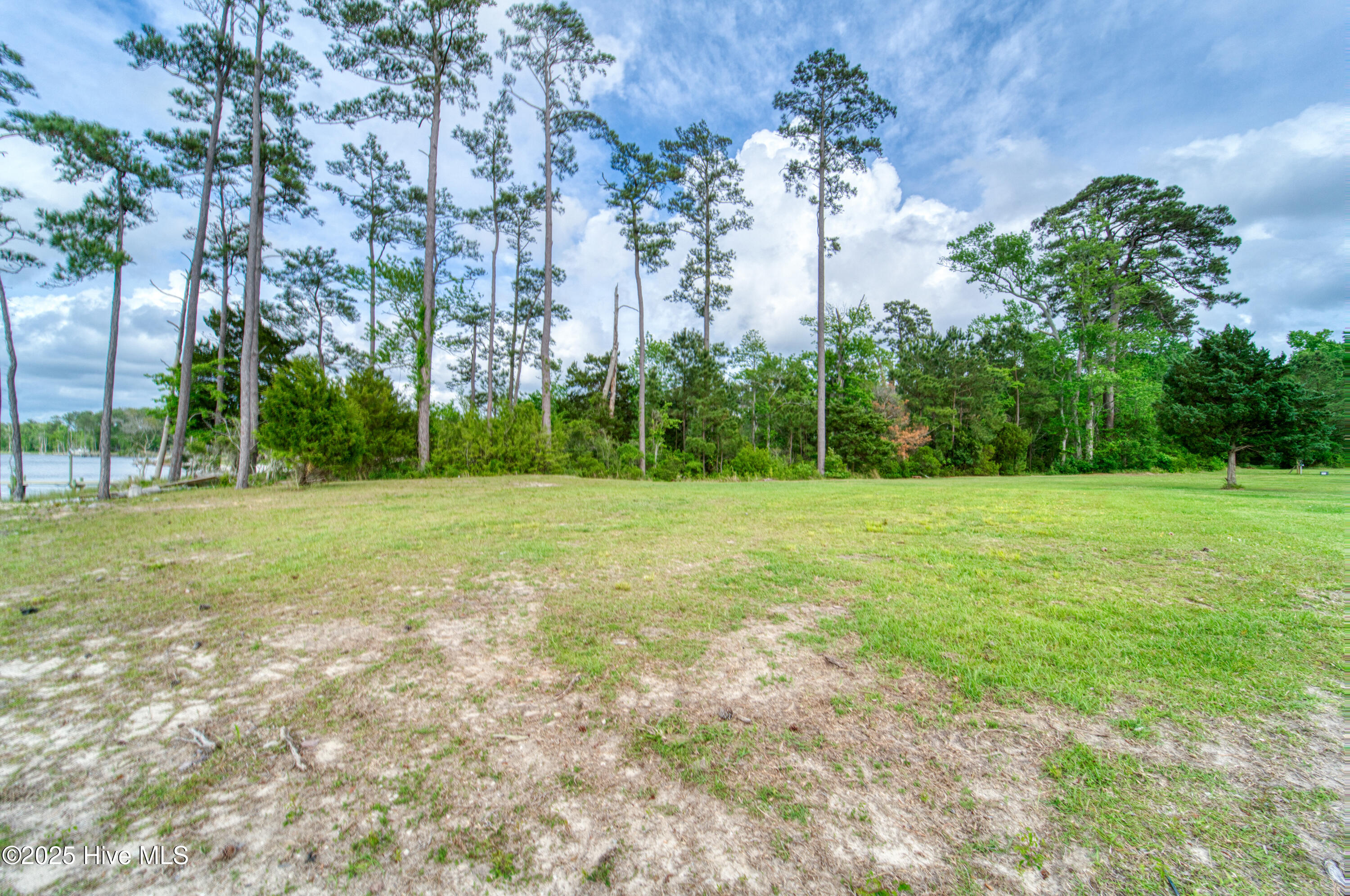 104 Moores Farm Road Property Photo 11