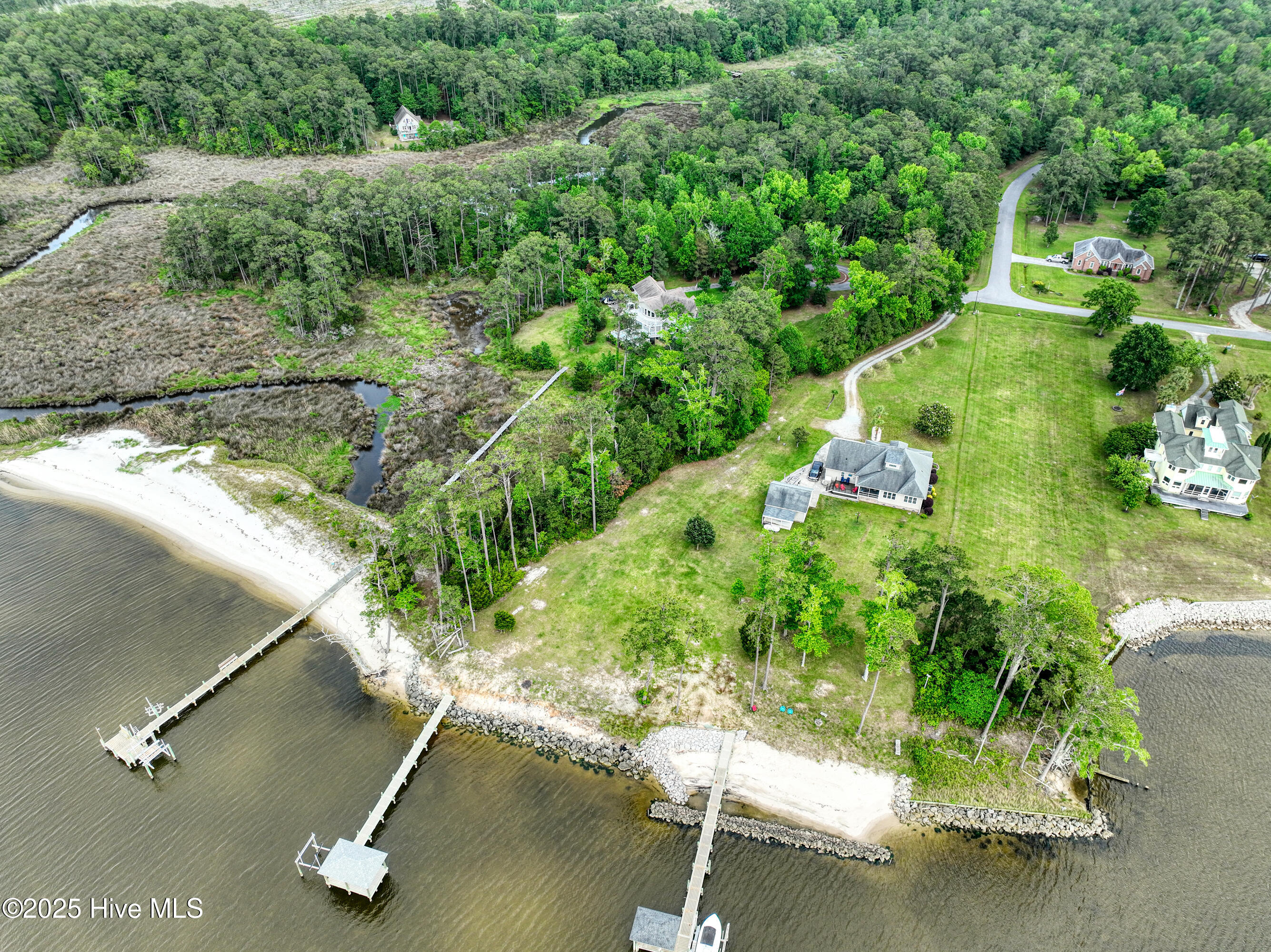 104 Moores Farm Road Property Photo 28
