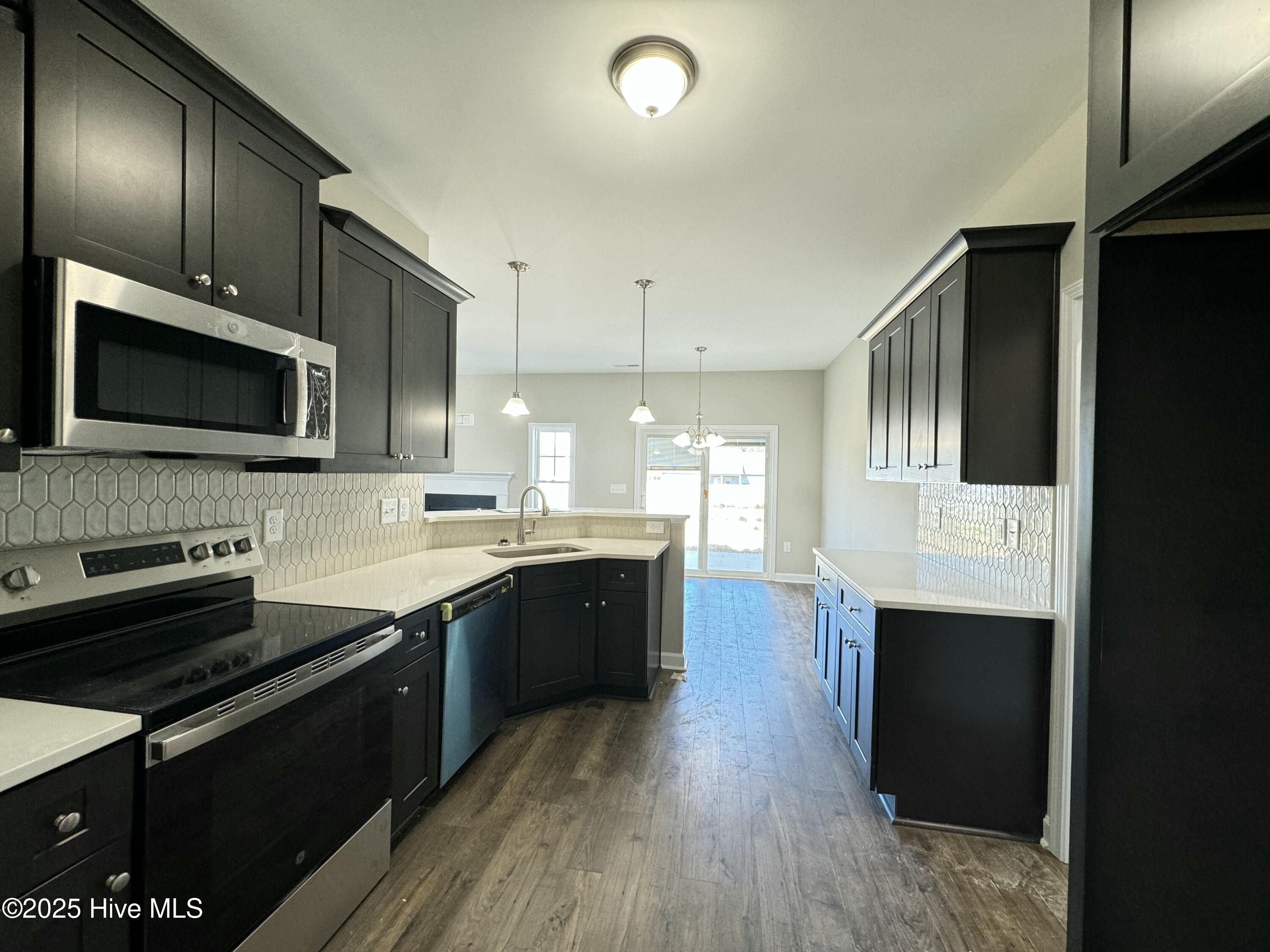207 Dunbar Hill Drive Property Photo 10