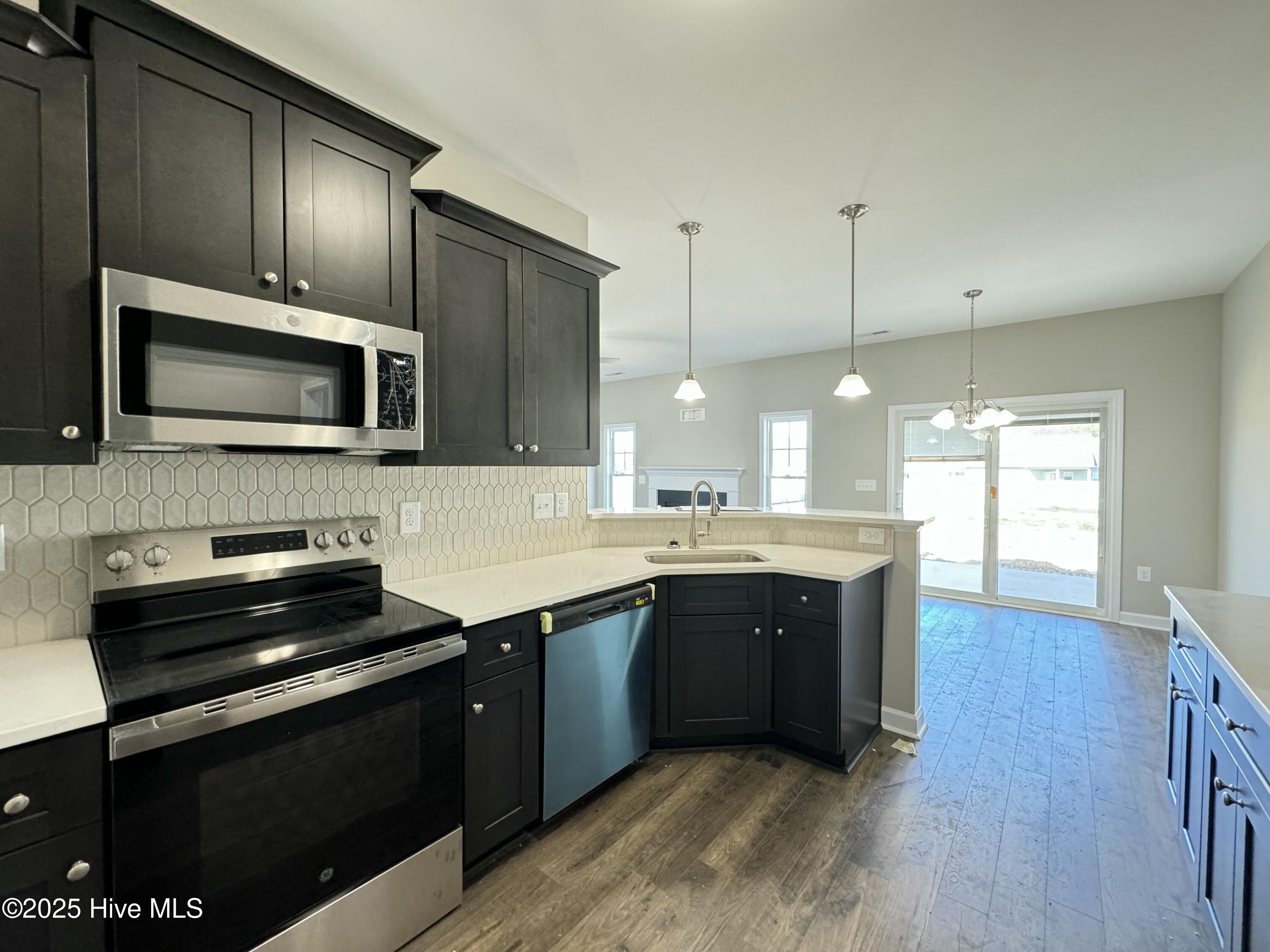 207 Dunbar Hill Drive Property Photo 11