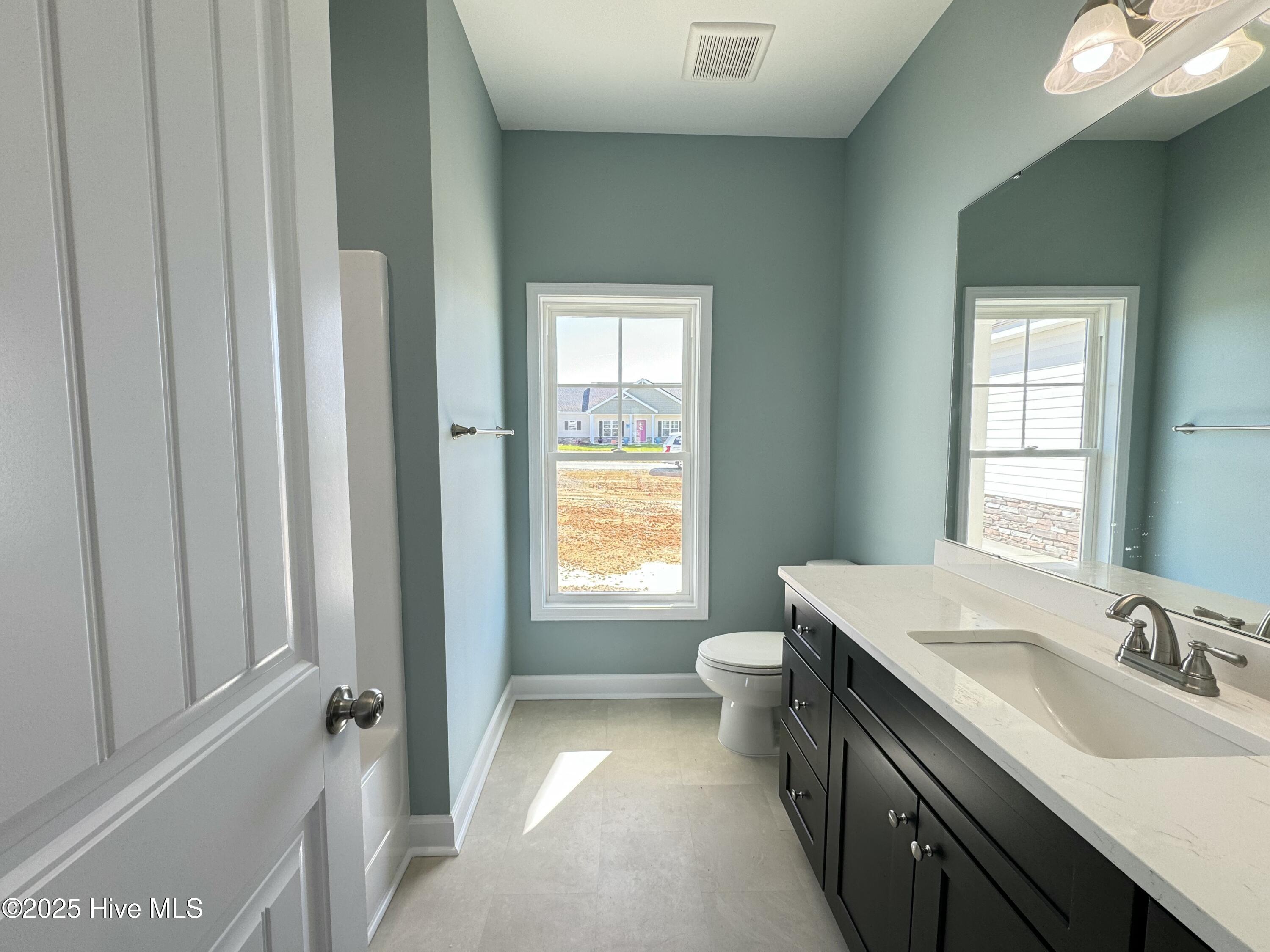 207 Dunbar Hill Drive Property Photo 18