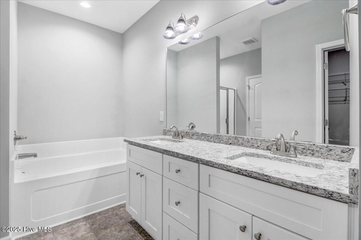 209 Dunbar Hill Drive Property Photo 20