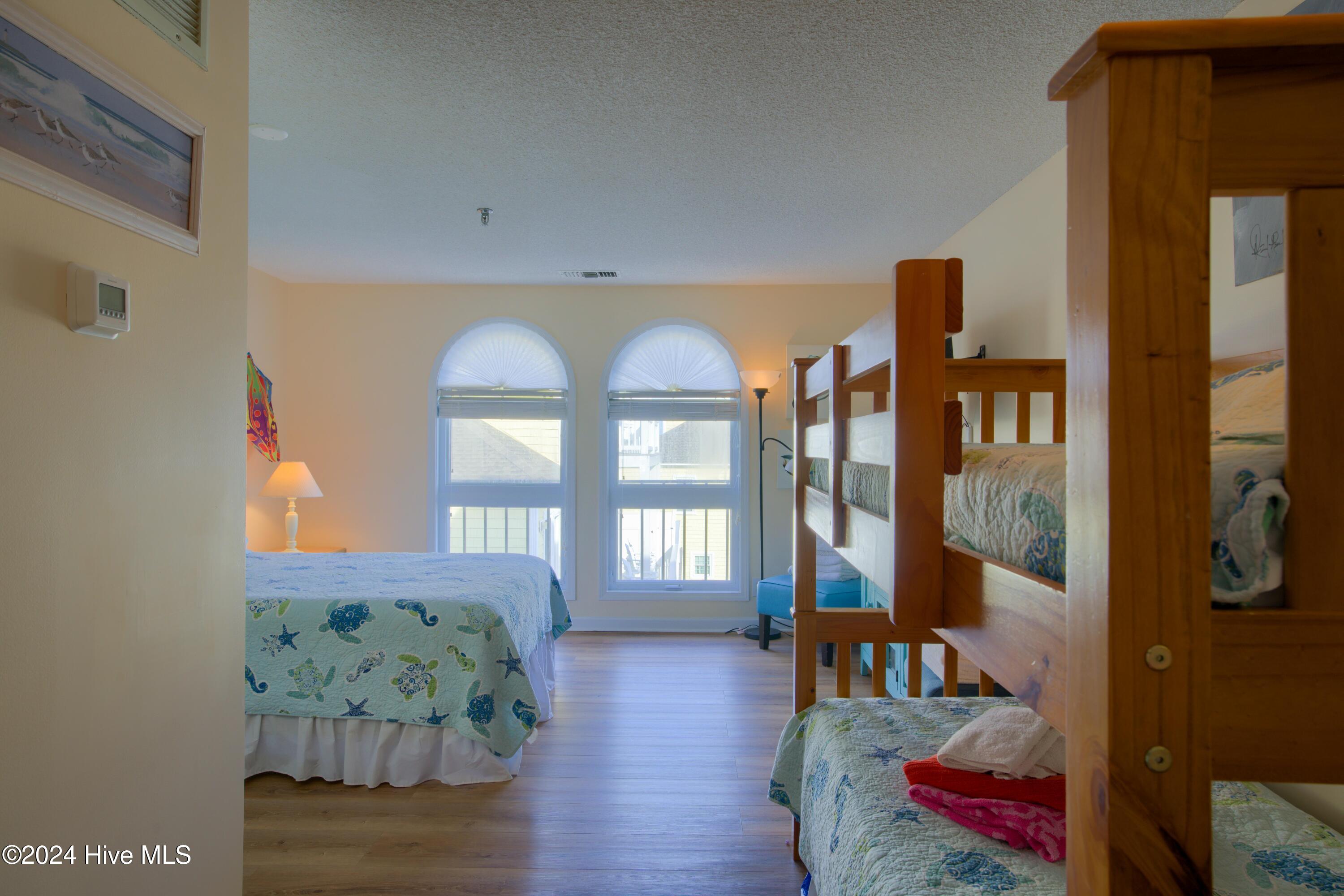 790 New River Inlet Road 320b Property Photo 17