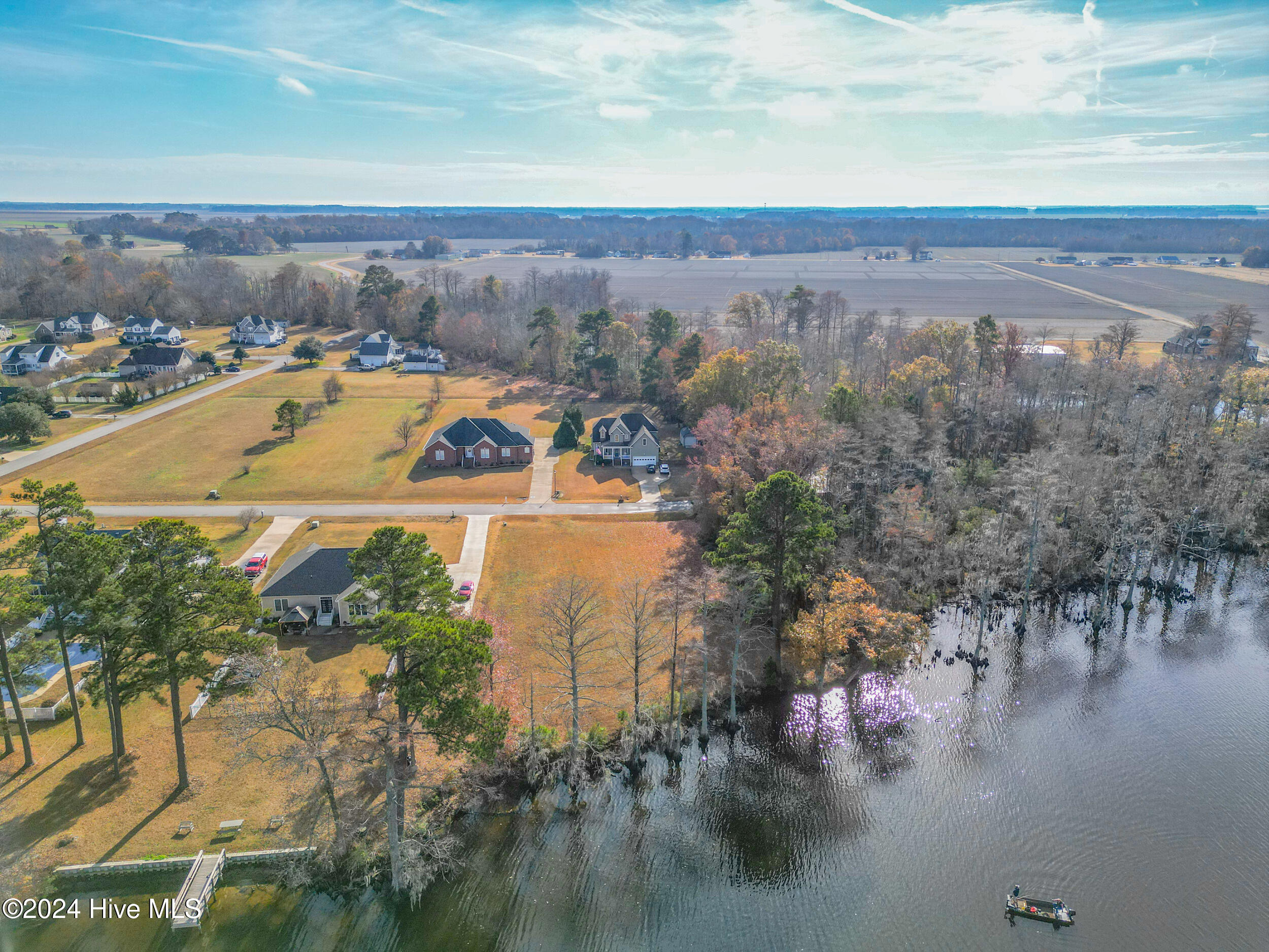 106 Vineyard Court Property Photo 8