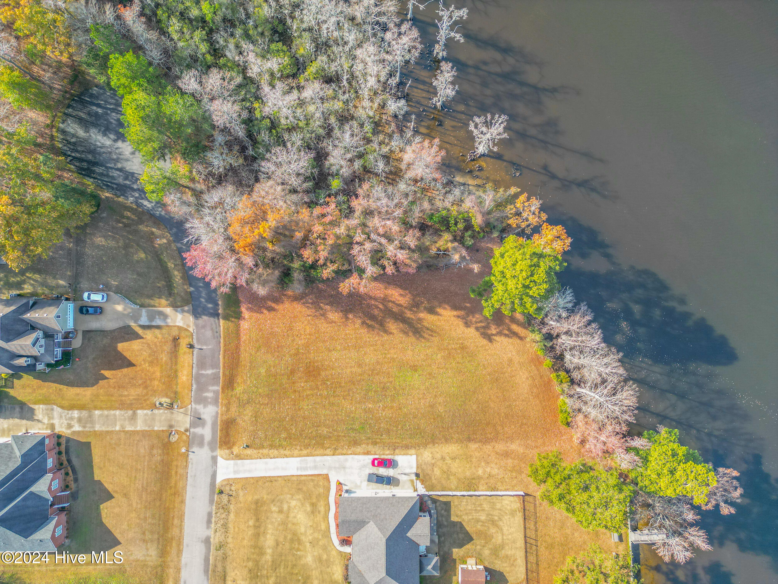 106 Vineyard Court Property Photo 16