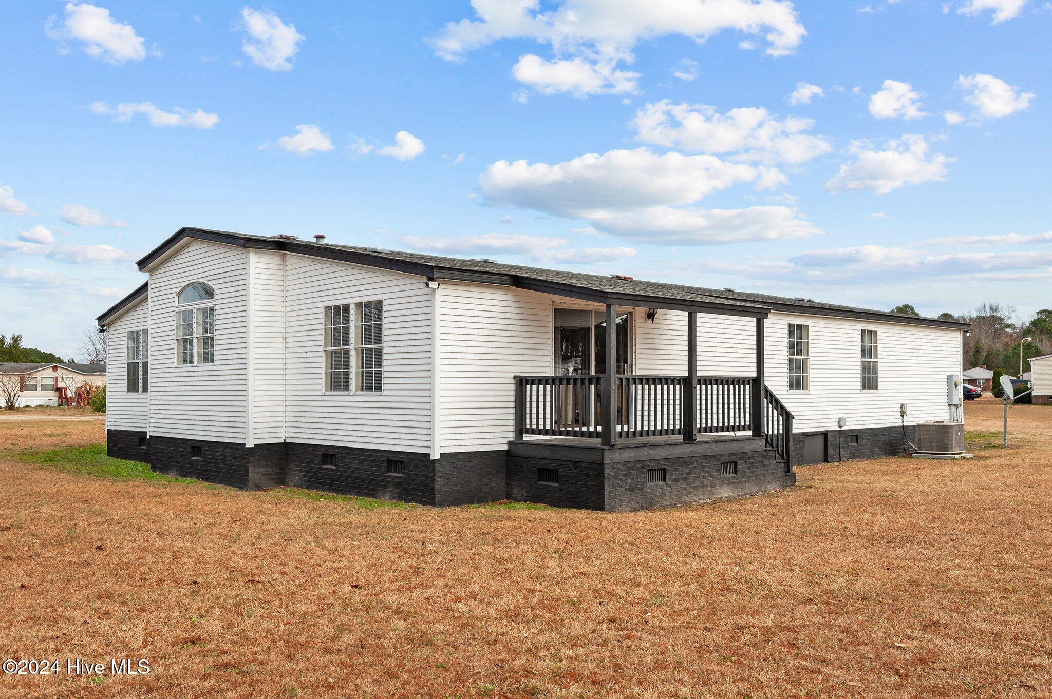 127 Woodview Lane Property Photo 32