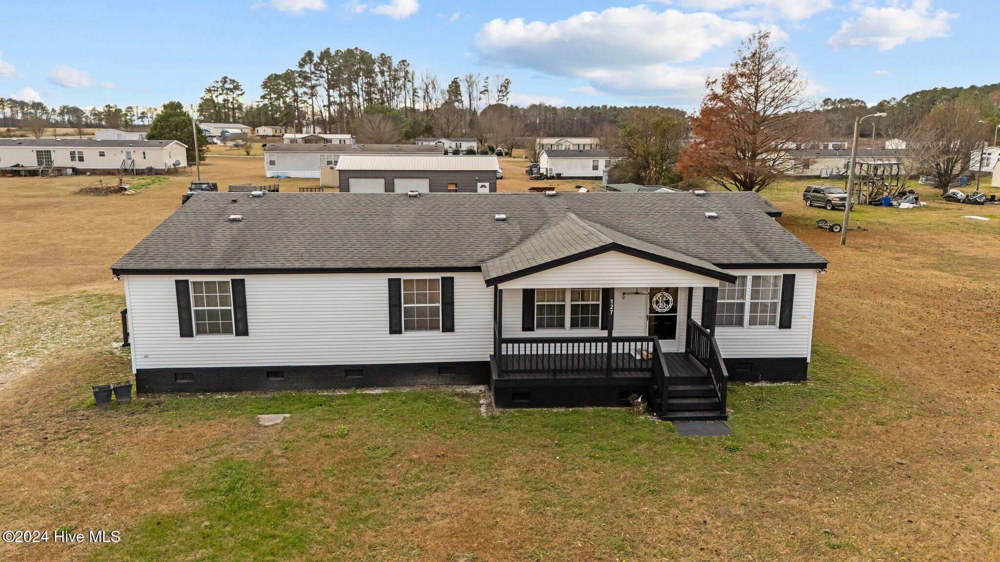 127 Woodview Lane Property Photo 35