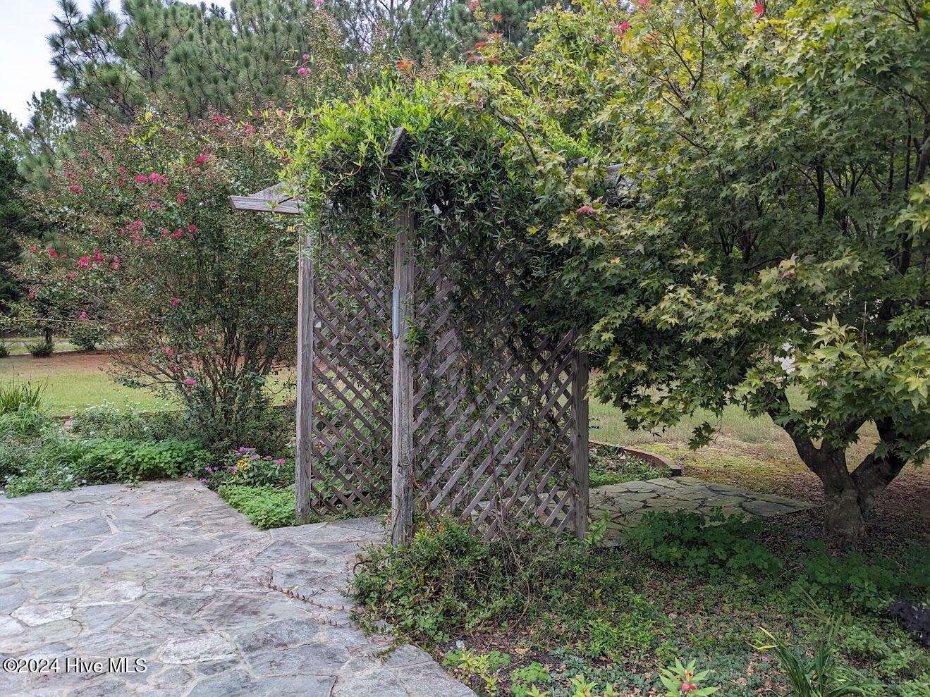 594 Rose Ridge Road Property Photo 33