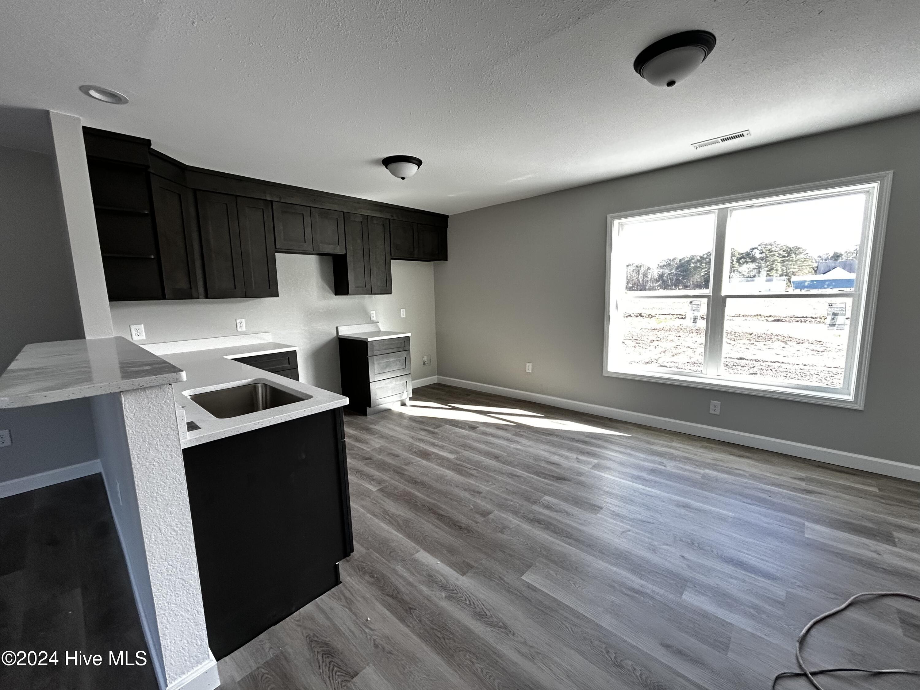 519 Whitehat Road Property Photo 8