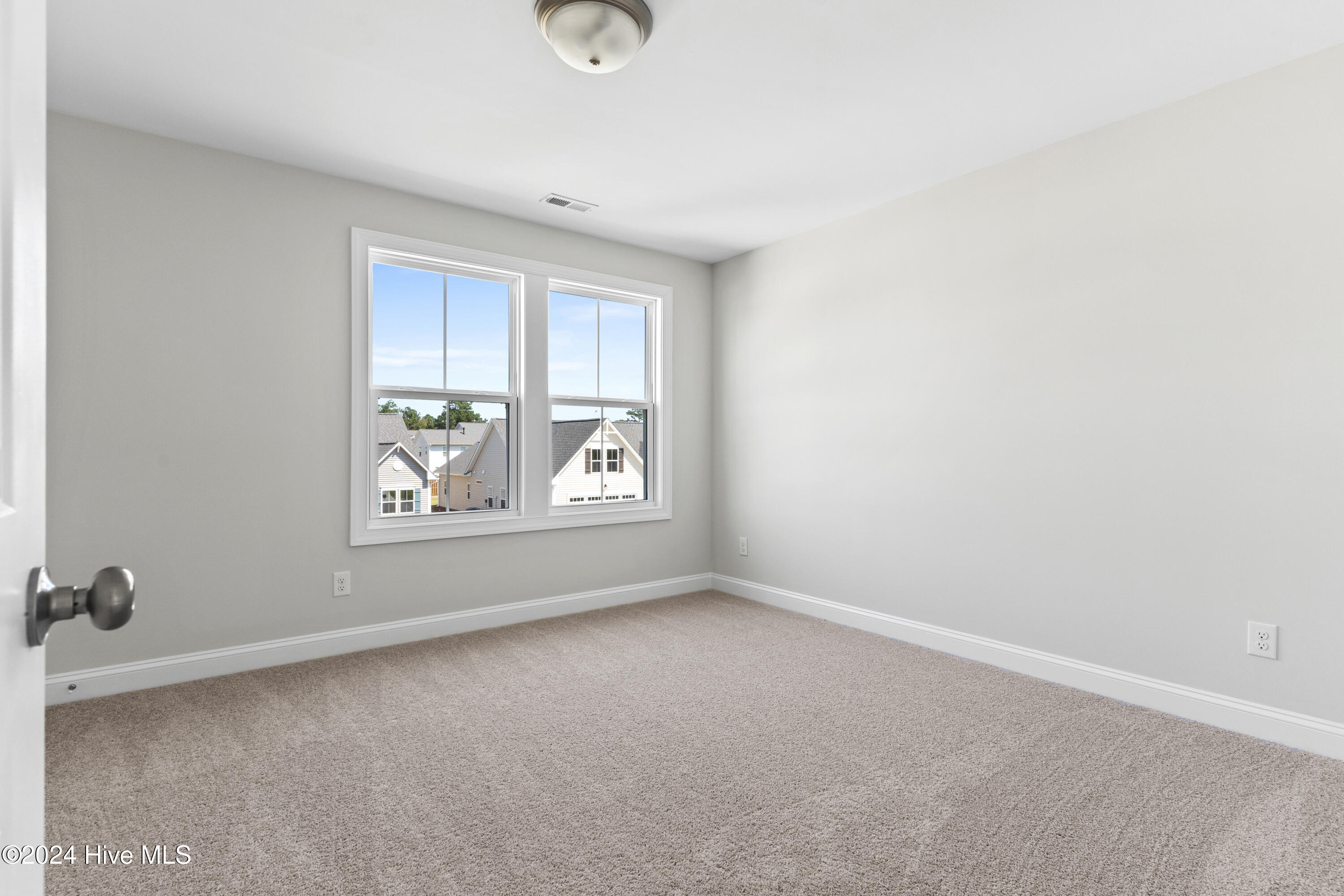 221 E Maritt Street Property Photo 14