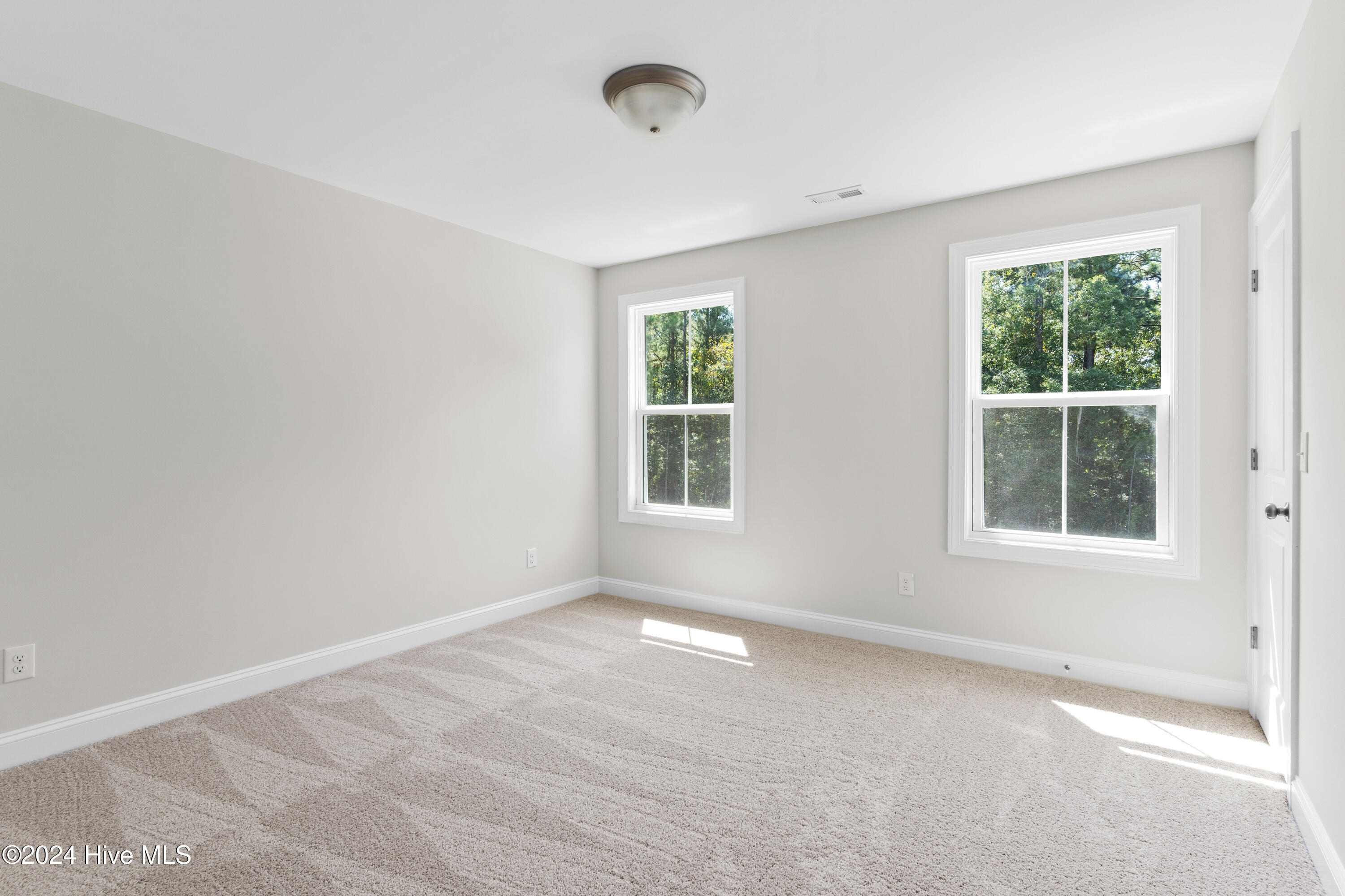 221 E Maritt Street Property Photo 22