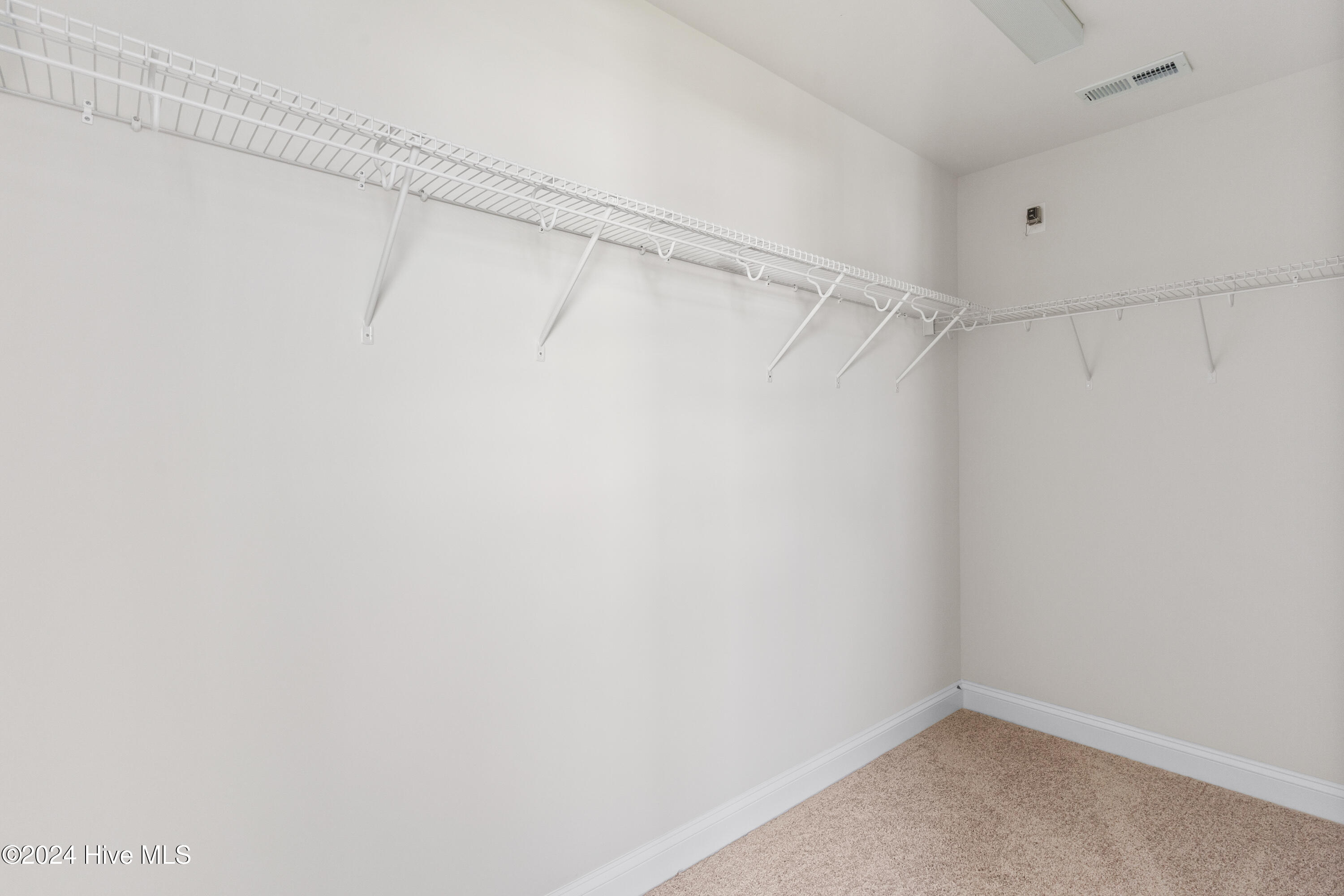 221 E Maritt Street Property Photo 27