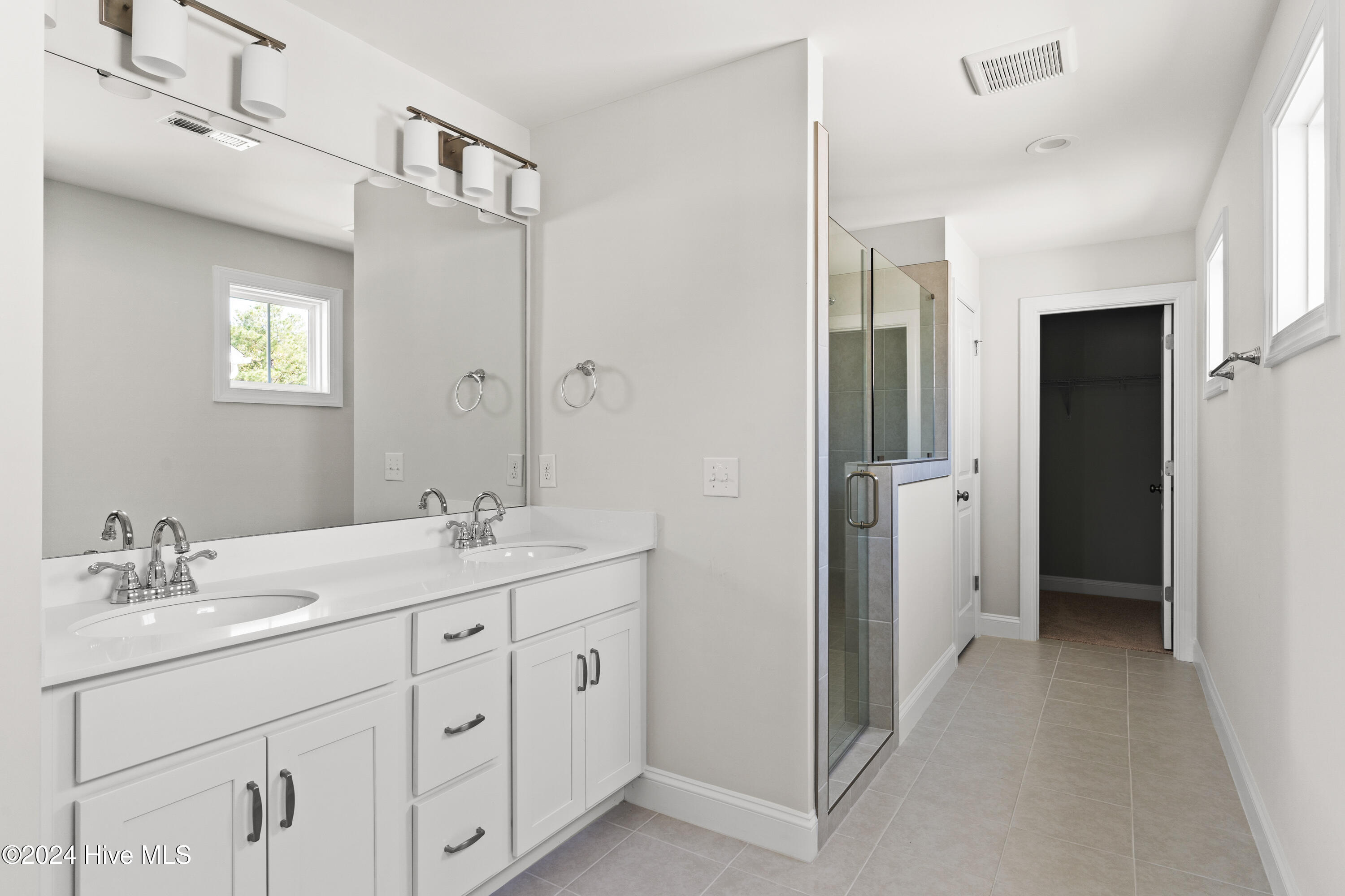 221 E Maritt Street Property Photo 31