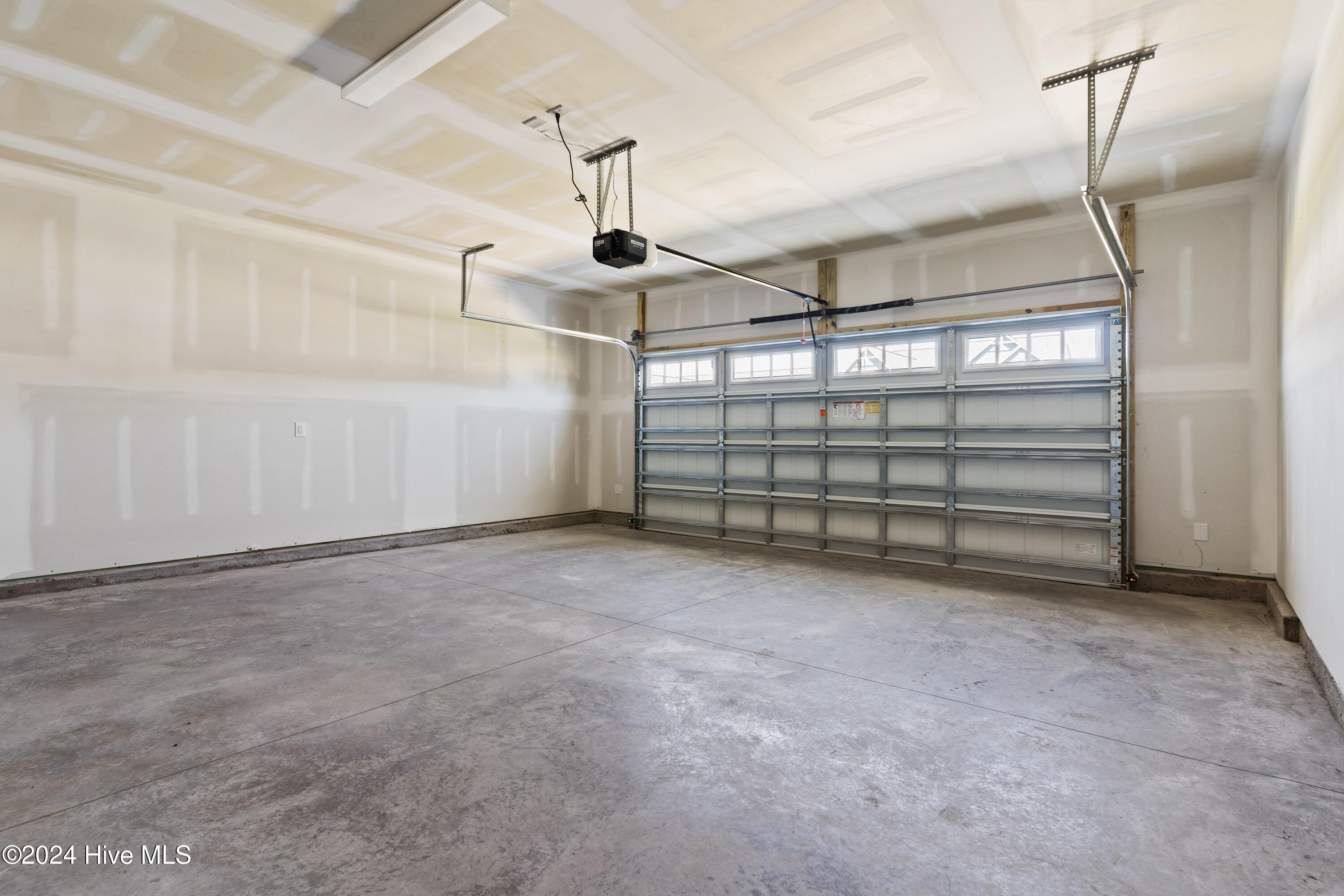 221 E Maritt Street Property Photo 34