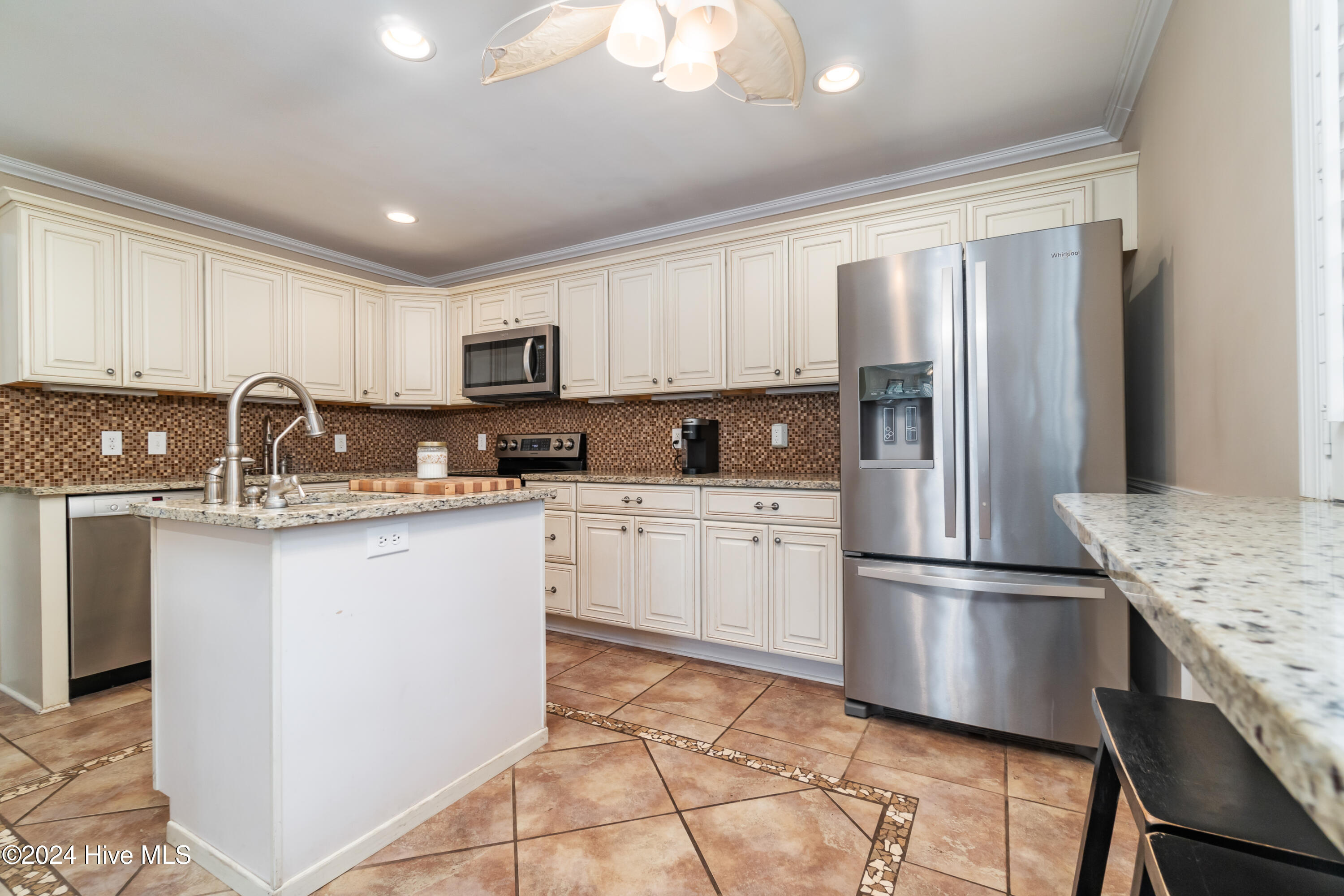 106 Cherry Court Property Photo 23