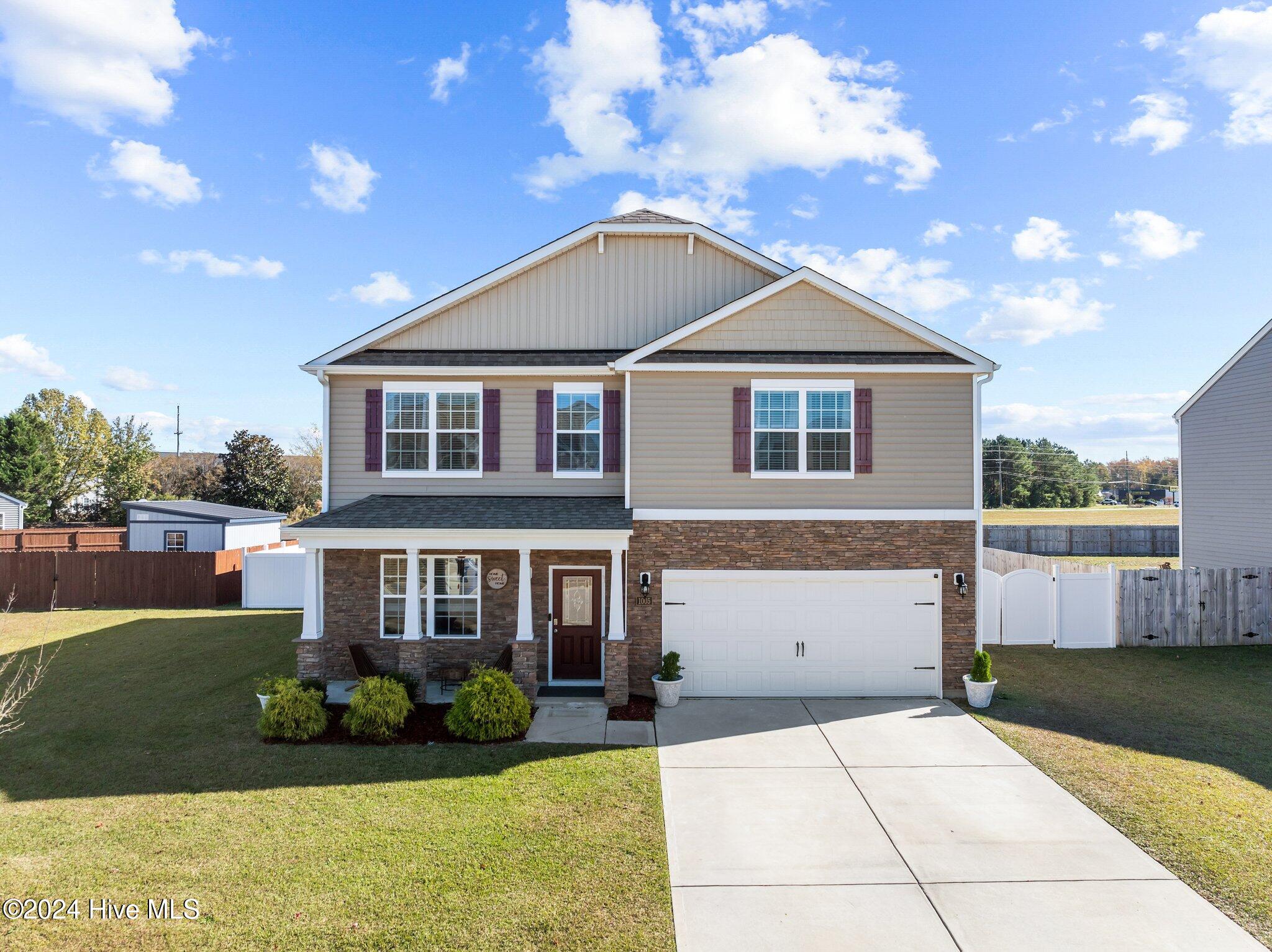 1005 Josh Court Property Photo 1