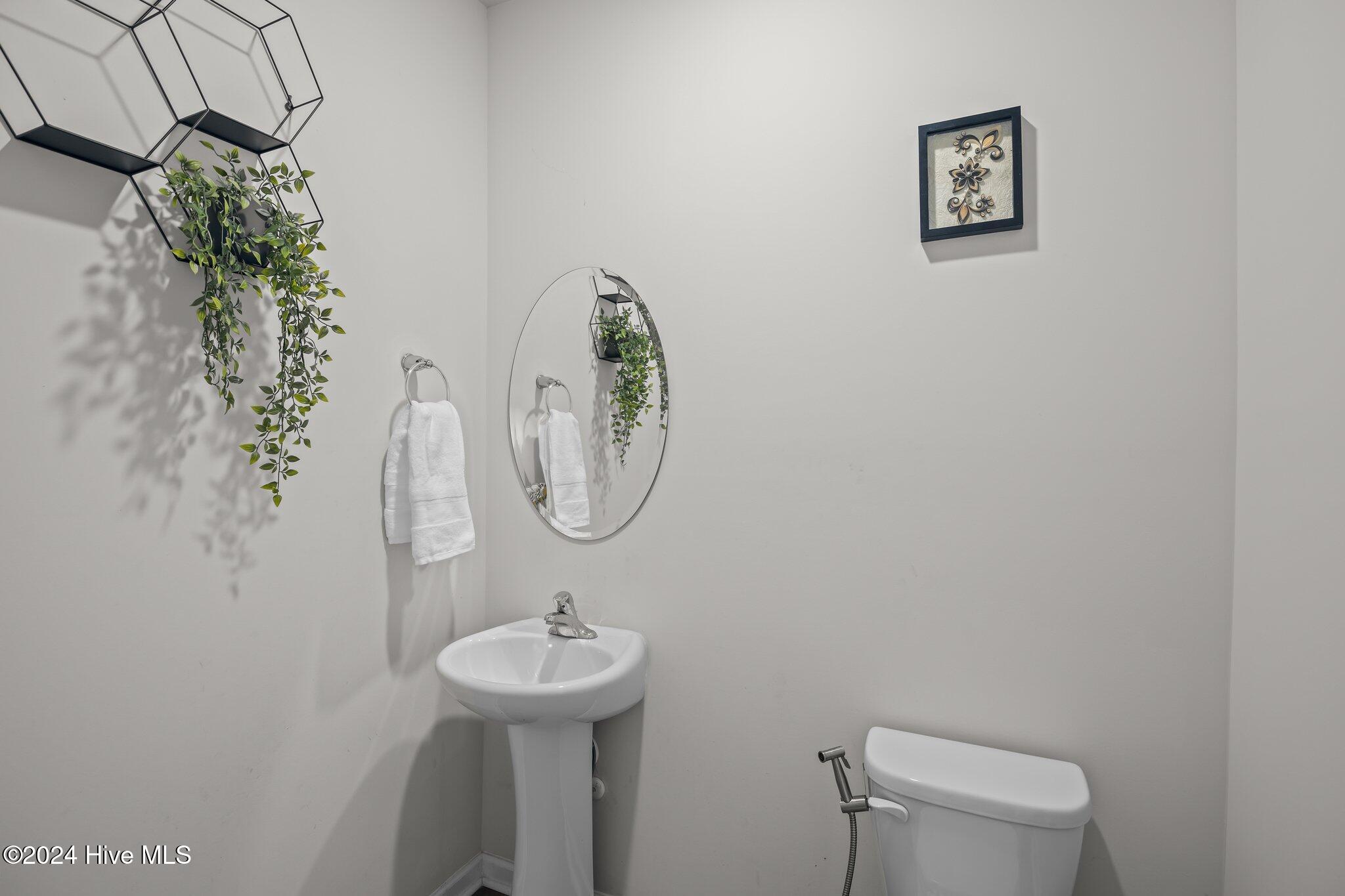 1005 Josh Court Property Photo 16
