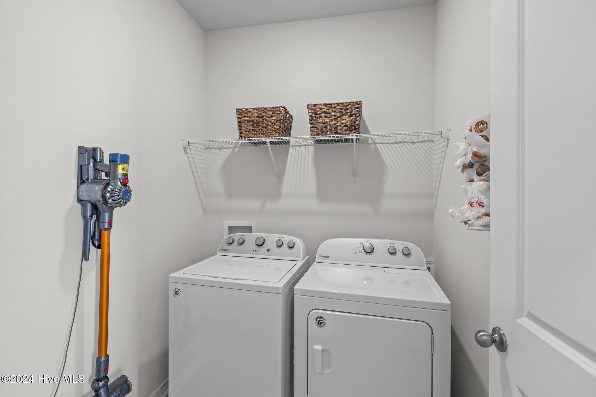1005 Josh Court Property Photo 24