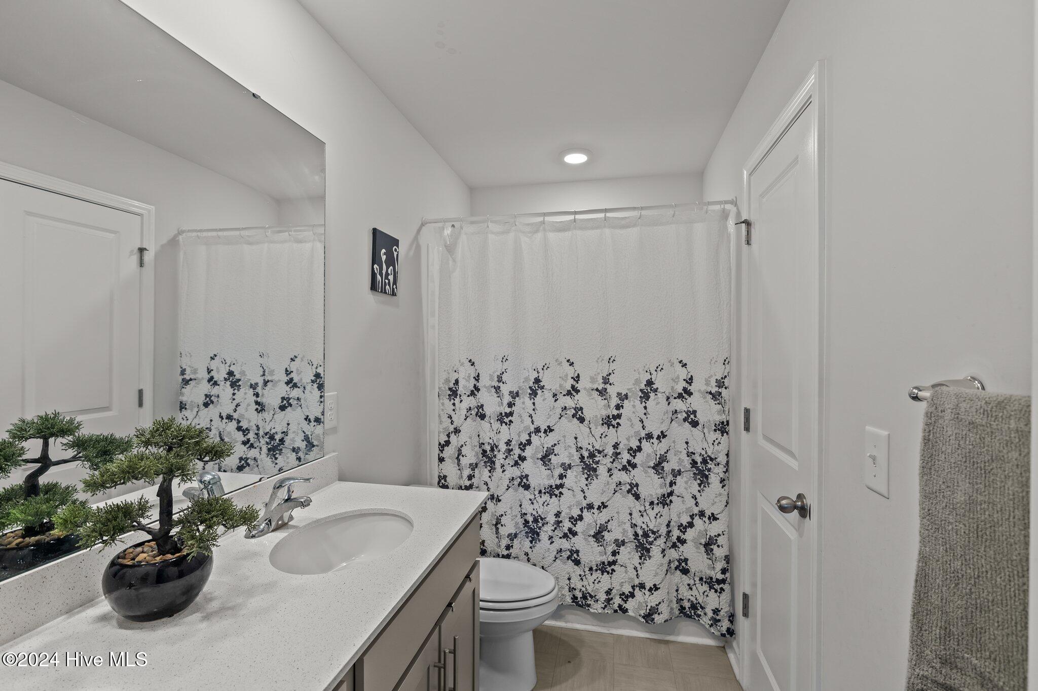 1005 Josh Court Property Photo 34