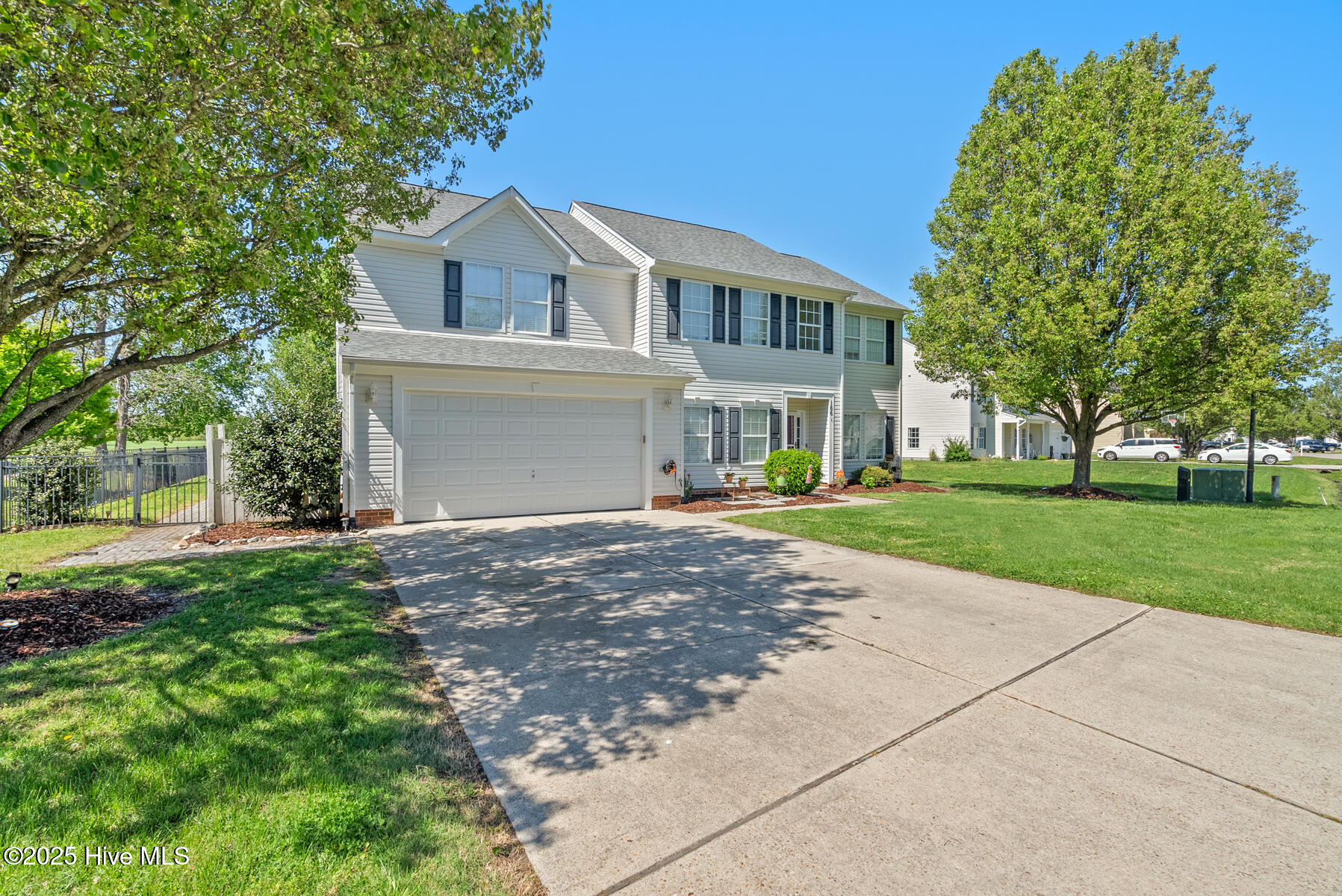 166 Saint Andrews Road Property Photo 2