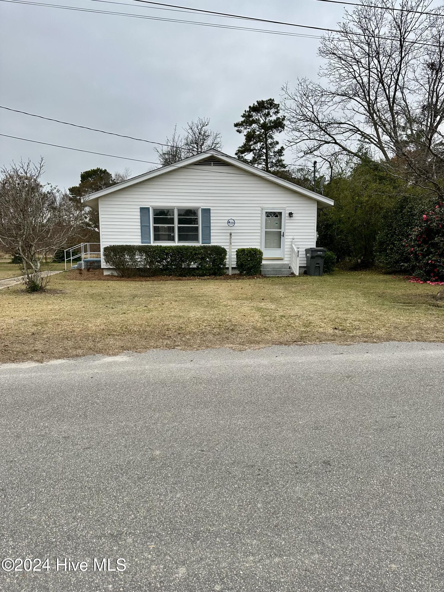 315 N Wilkes Street Property Photo 5