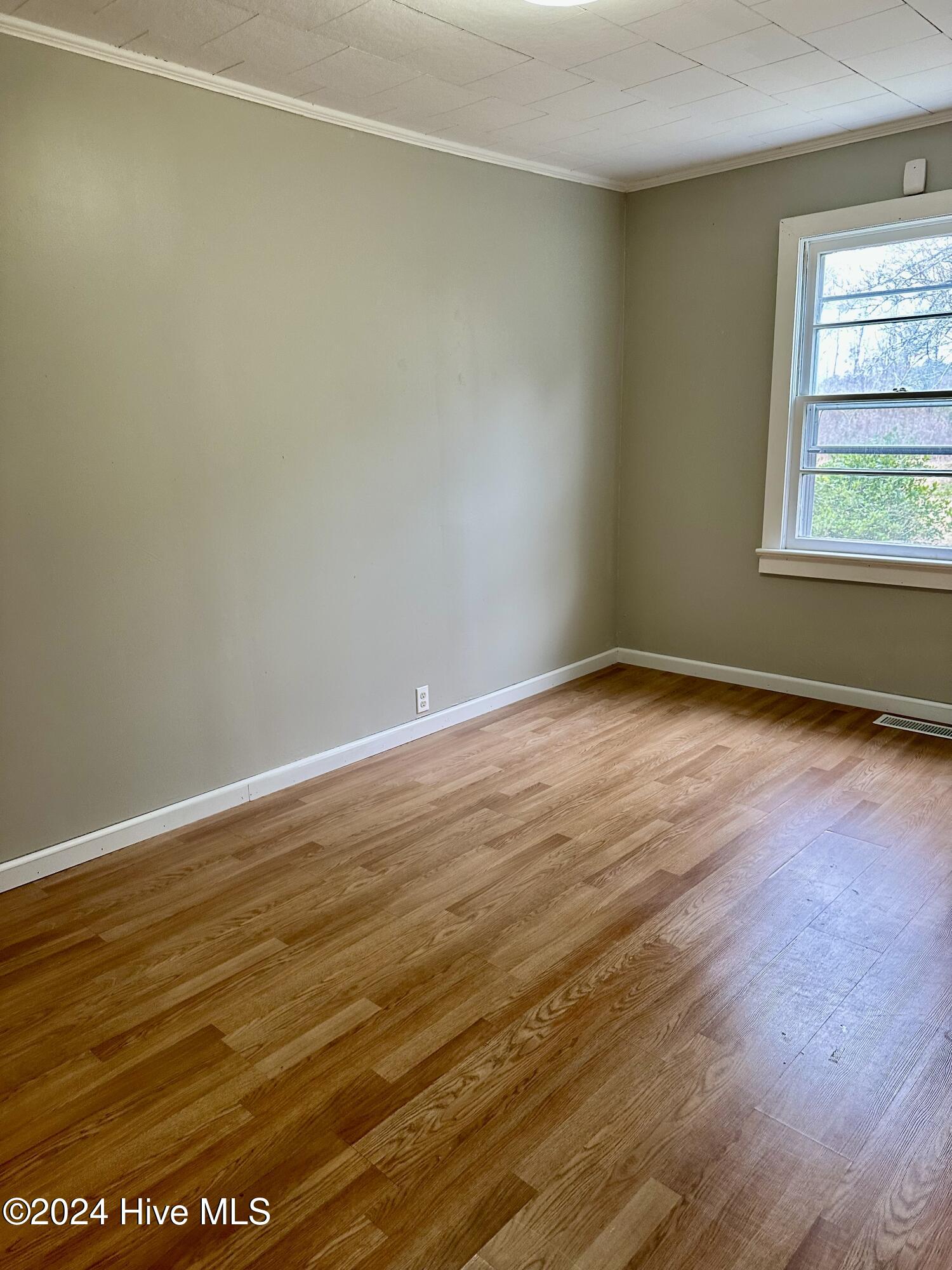 315 N Wilkes Street Property Photo 18