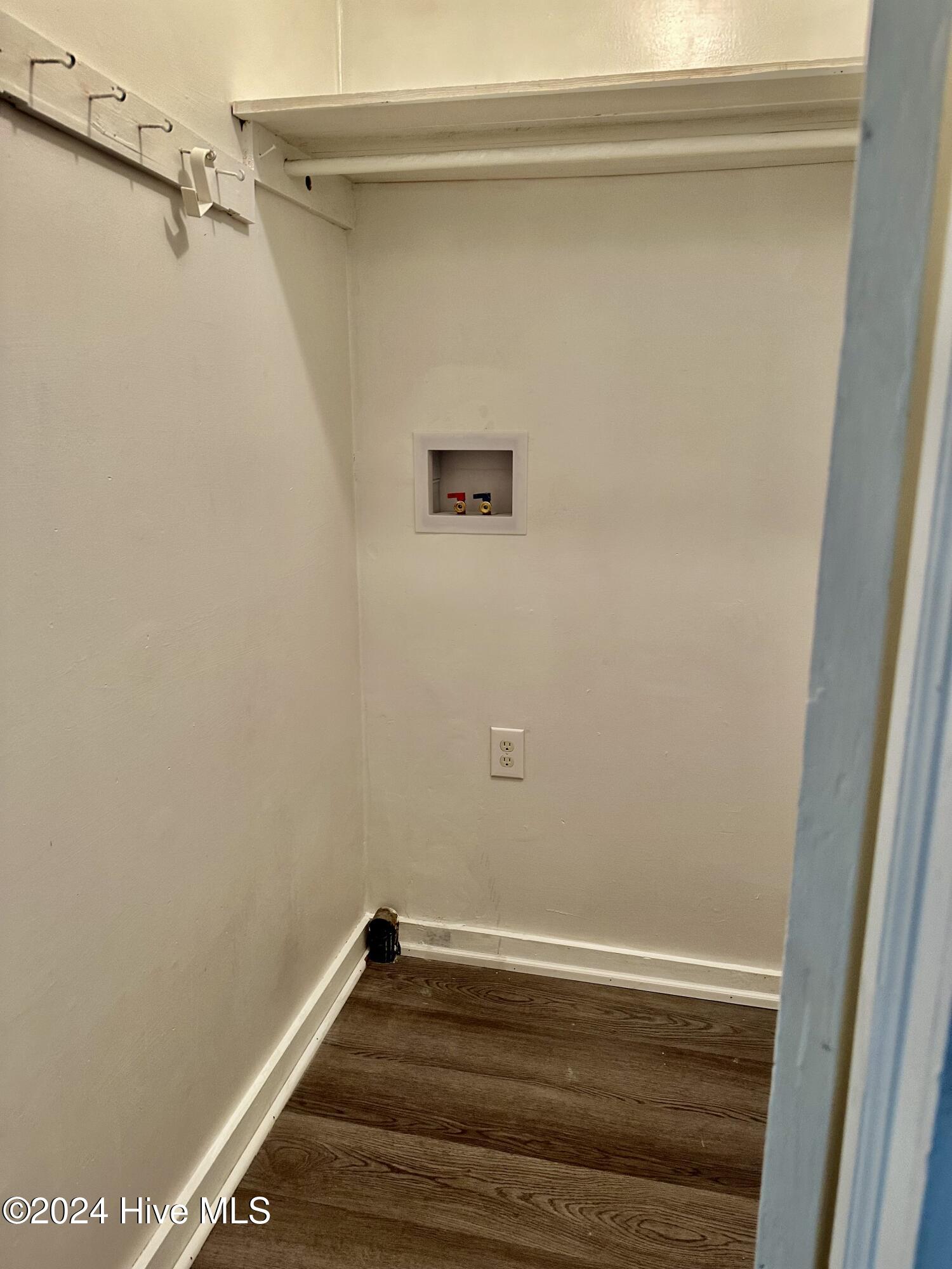 315 N Wilkes Street Property Photo 19