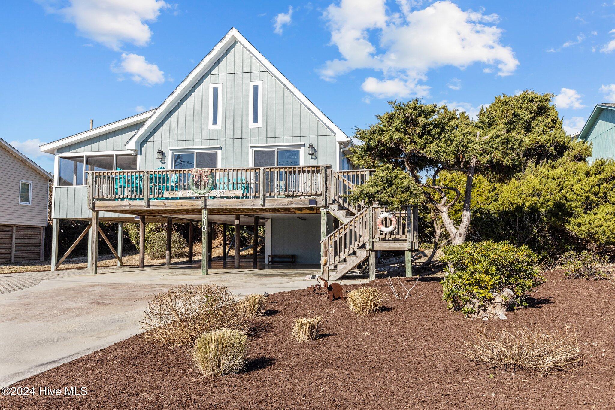 1310 Ocean Drive Property Photo 3