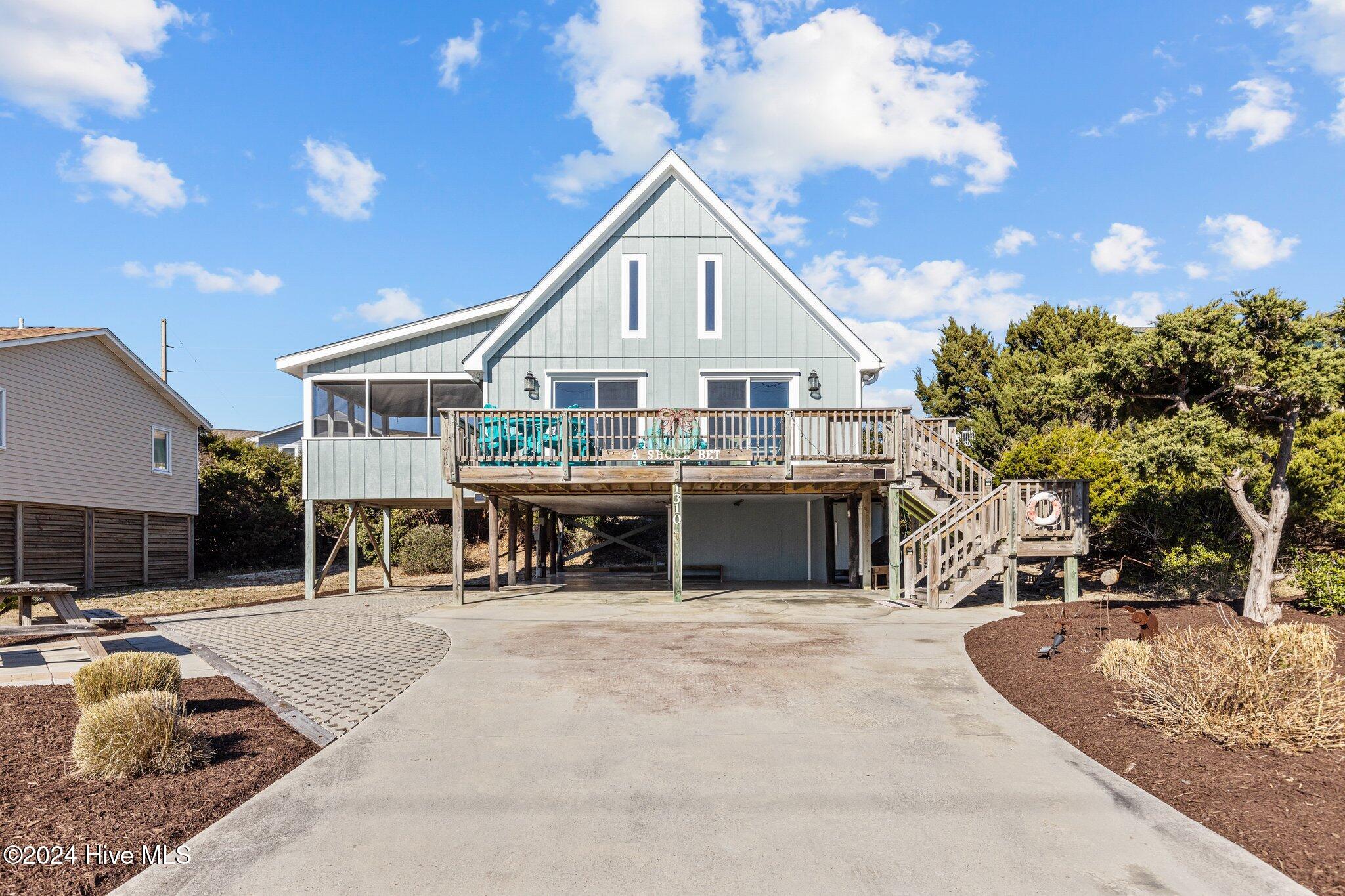 1310 Ocean Drive Property Photo 5