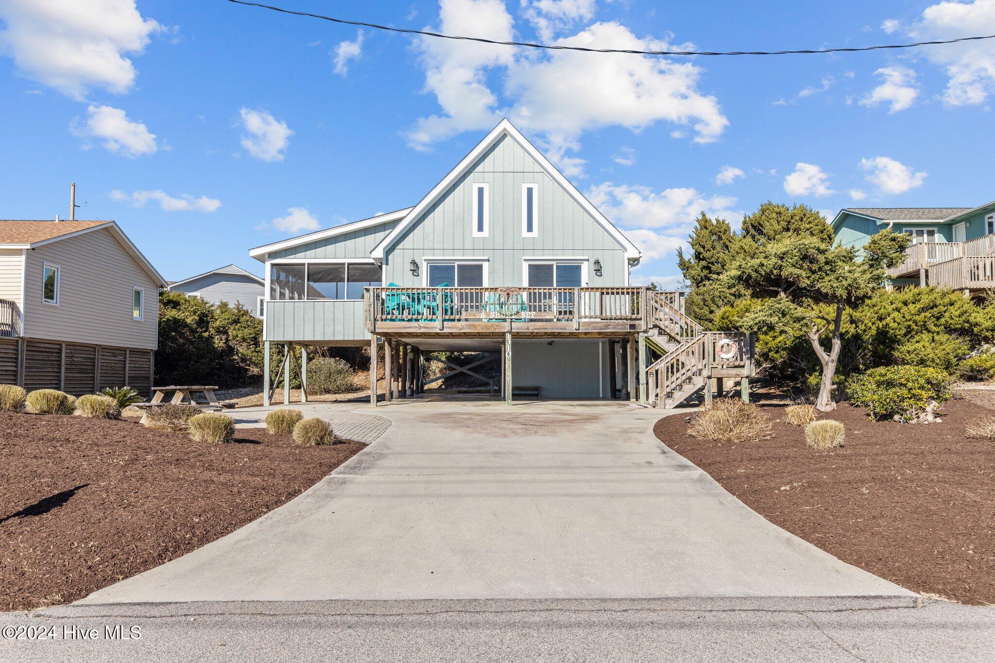 1310 Ocean Drive Property Photo 6