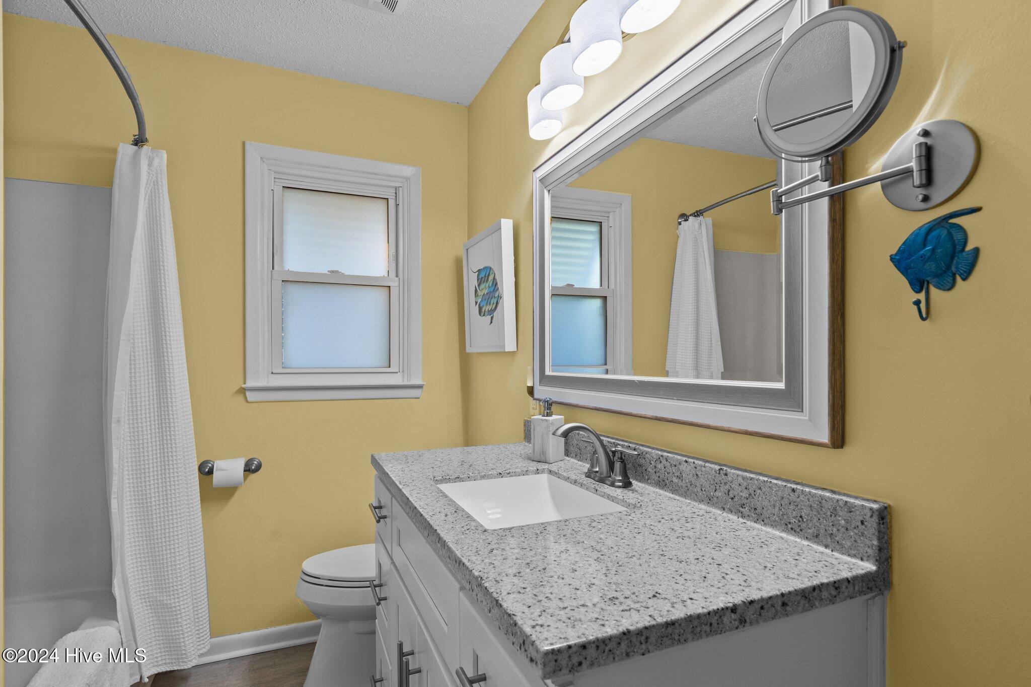 1310 Ocean Drive Property Photo 28