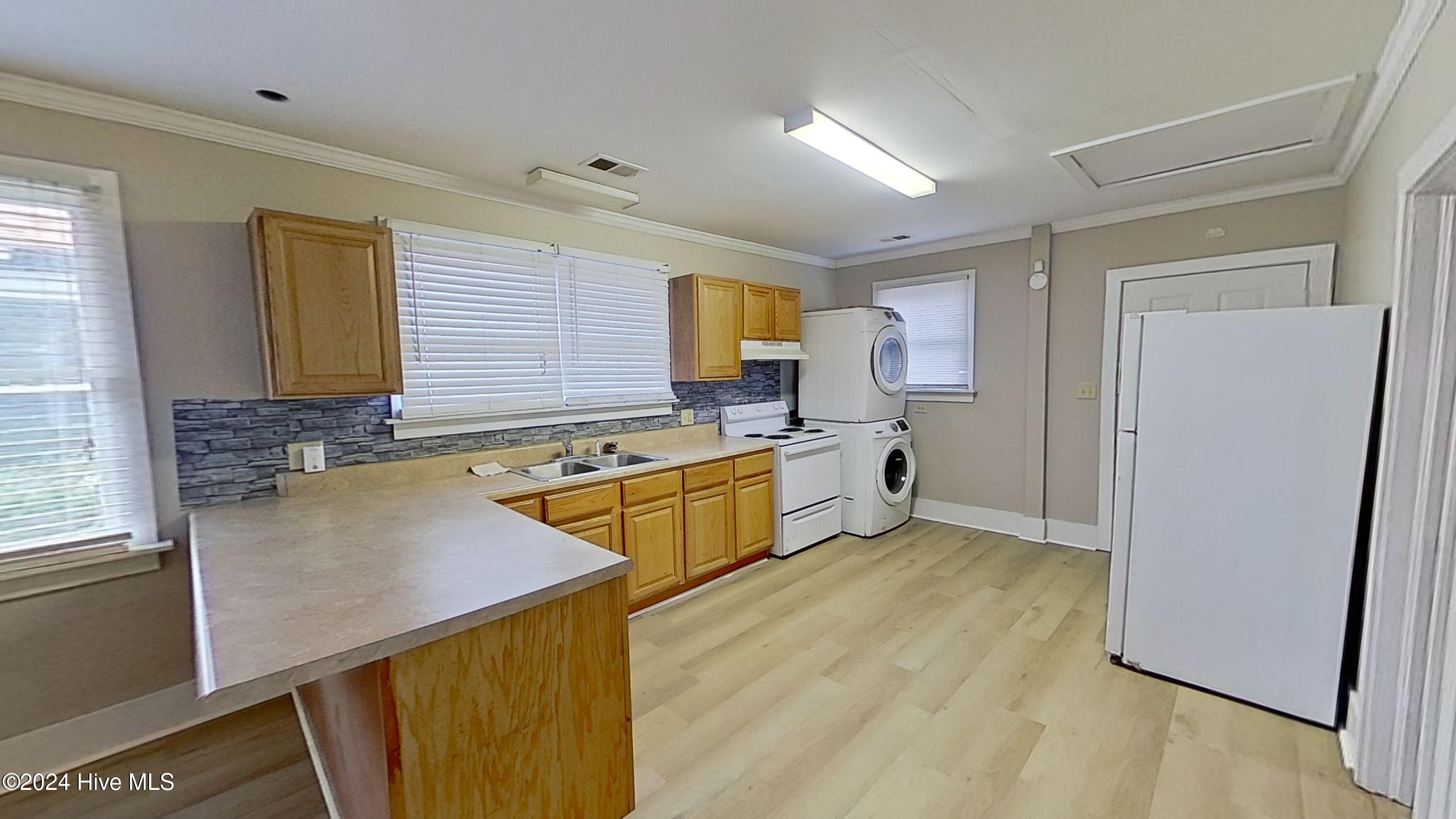 417 S 17th Street Property Photo 8