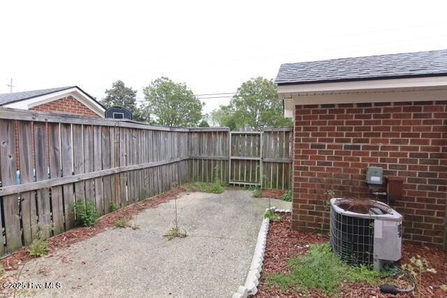 24 Upton Court Property Photo 18