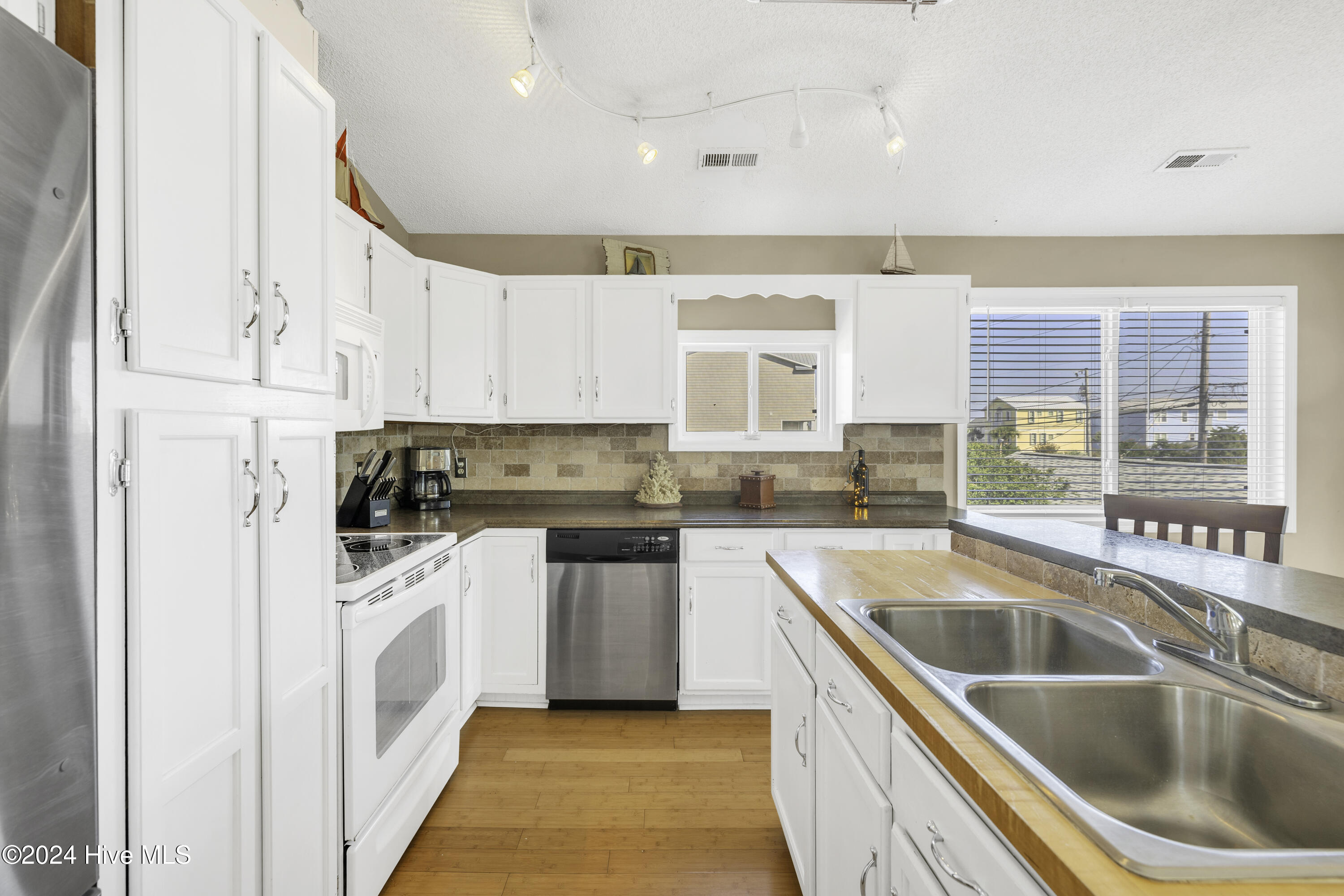 317 Fort Fisher Boulevard Property Photo 50