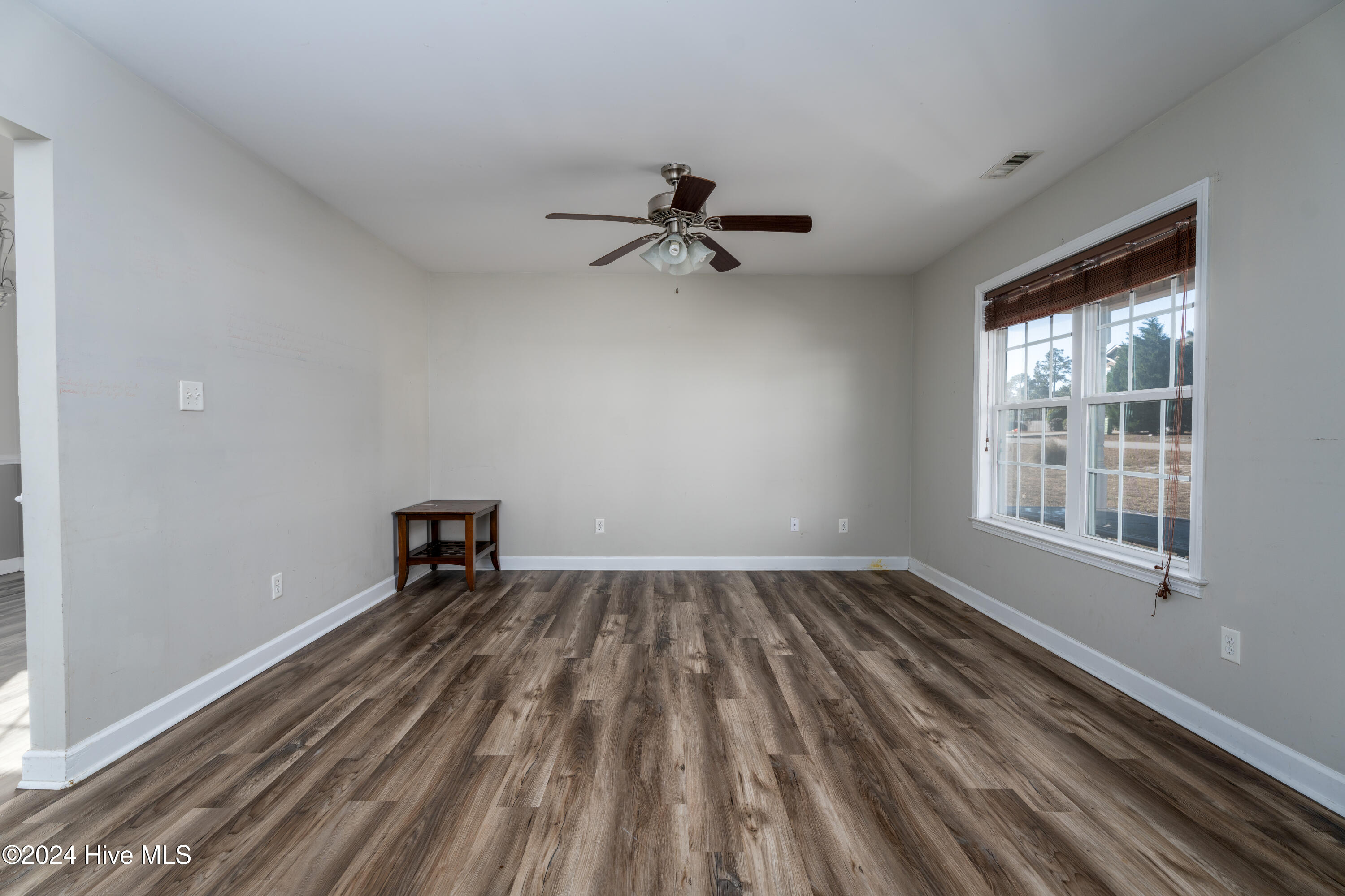 264 Inverness Drive Property Photo 4
