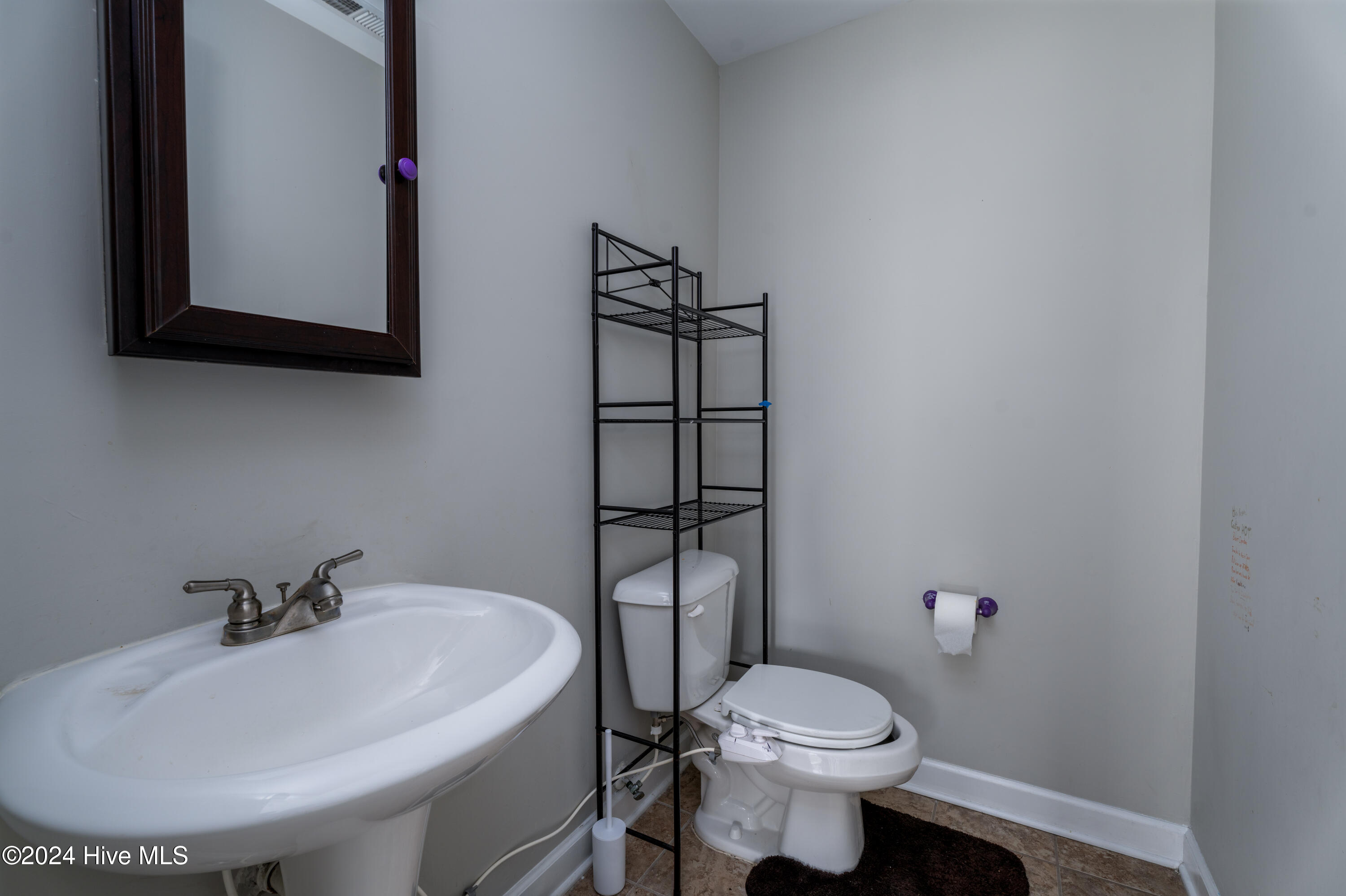 264 Inverness Drive Property Photo 11