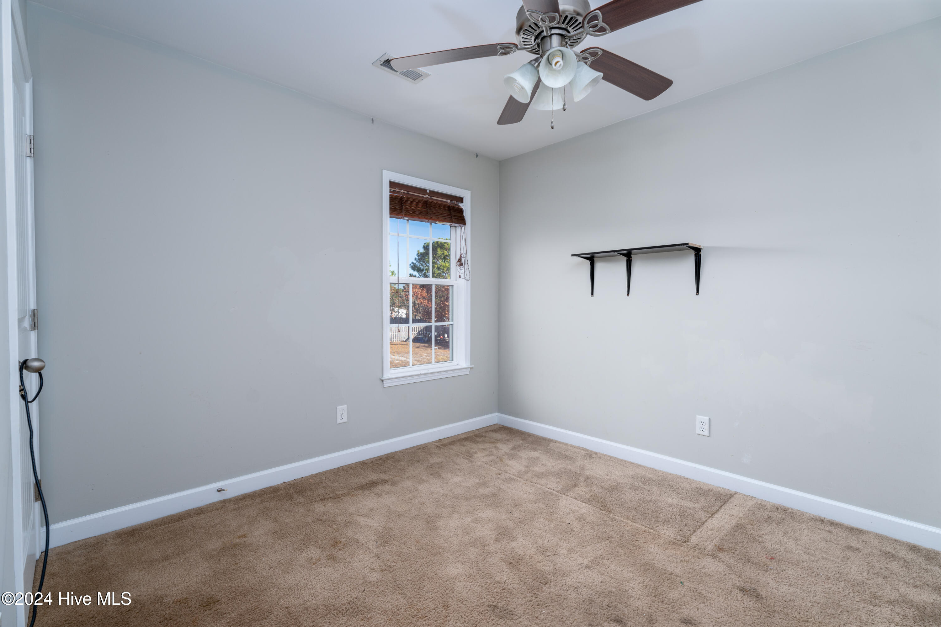 264 Inverness Drive Property Photo 18