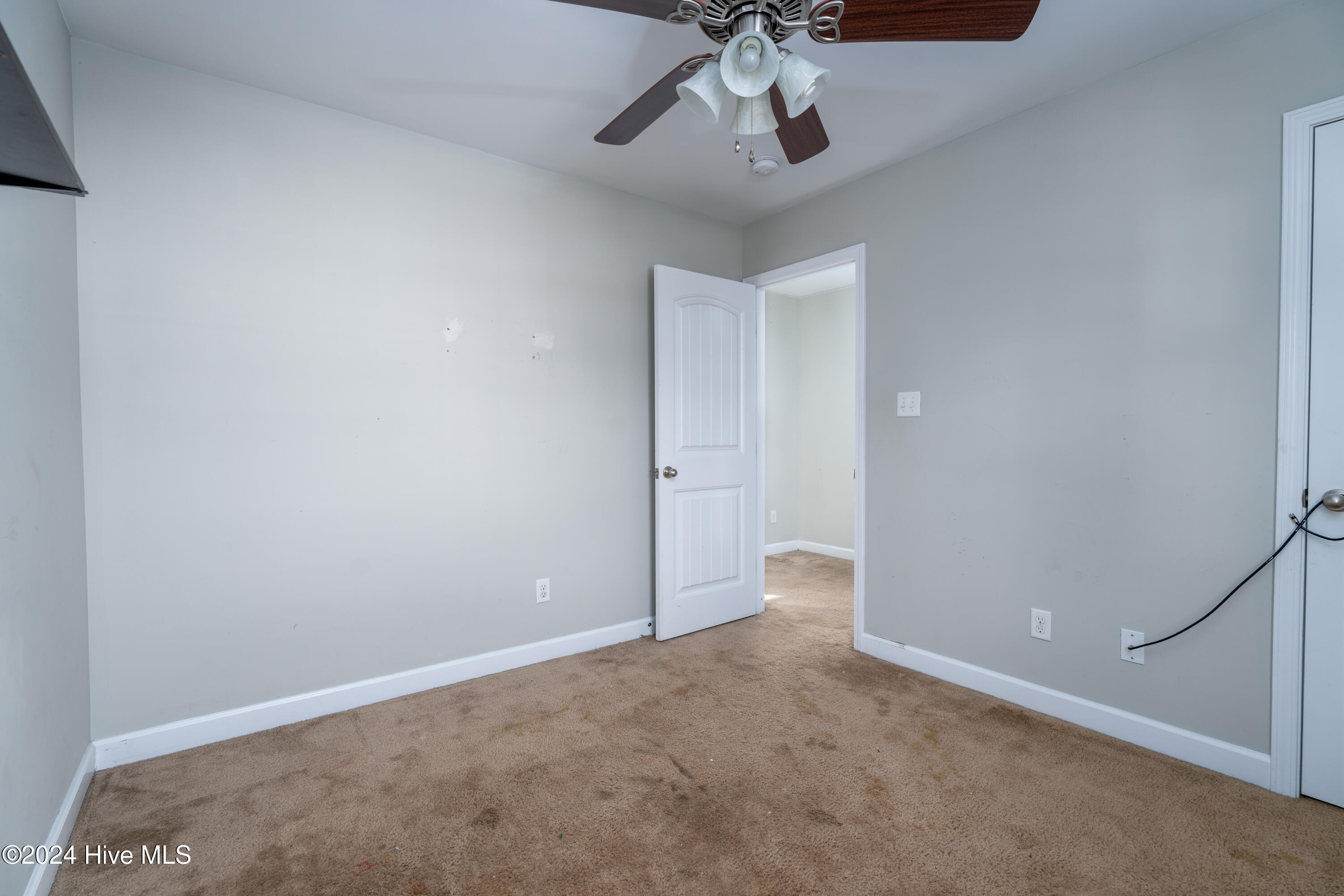 264 Inverness Drive Property Photo 19