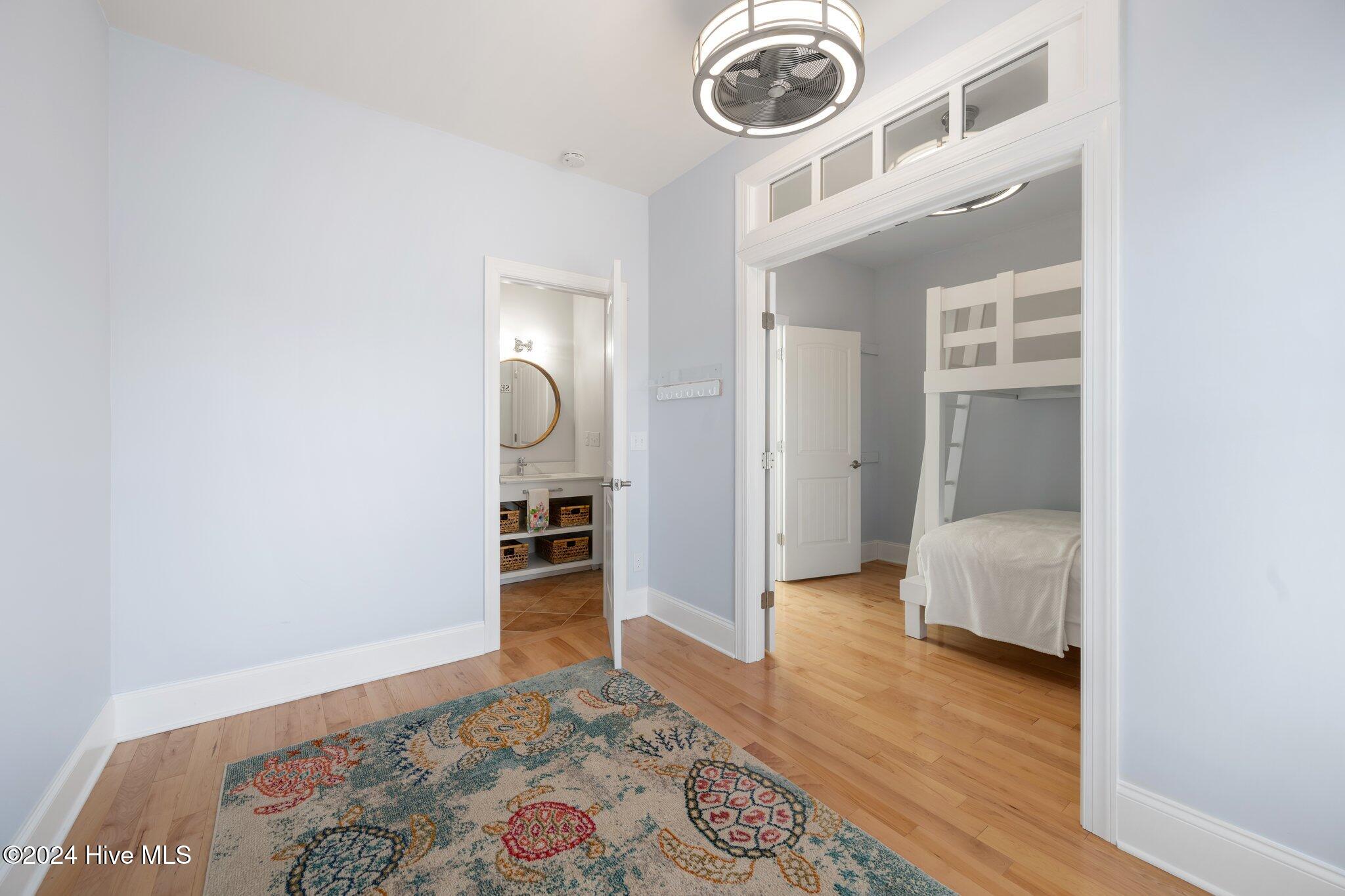 1611 Mackerel Lane Unit 2 Property Photo 31