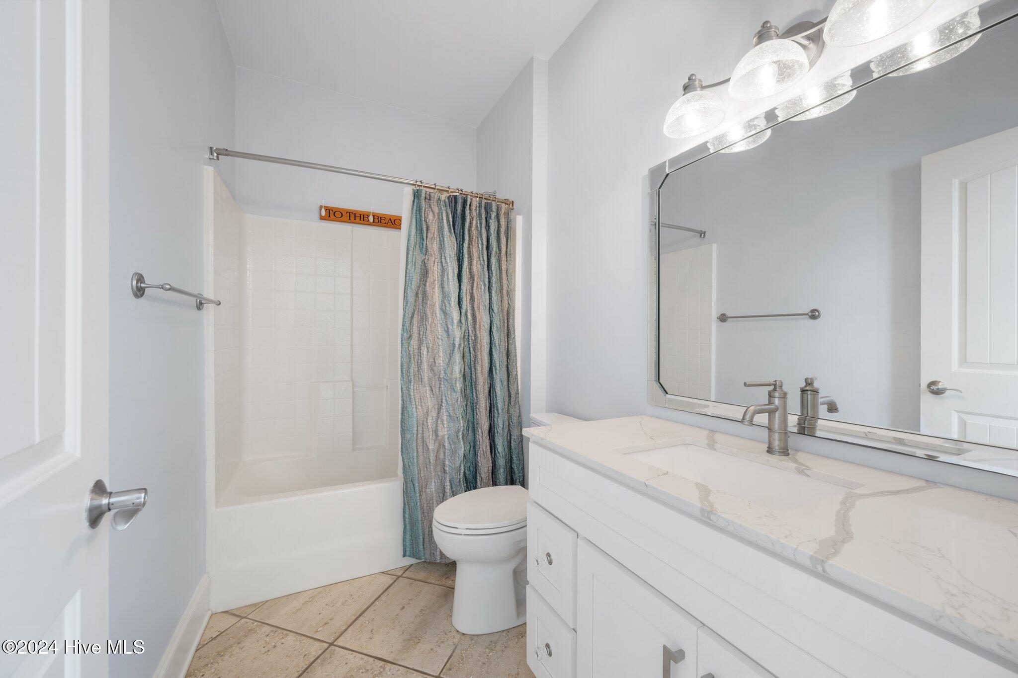 1611 Mackerel Lane Unit 2 Property Photo 35