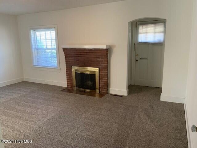 110 Paris Avenue Property Photo 6