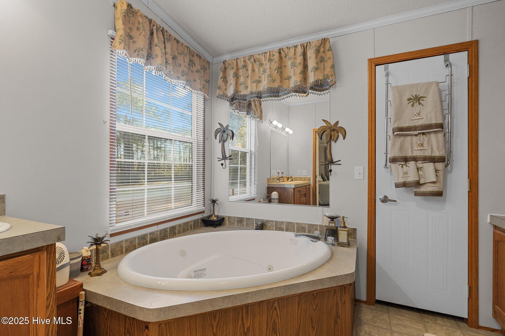 221 Donnie Davis Road Property Photo 15