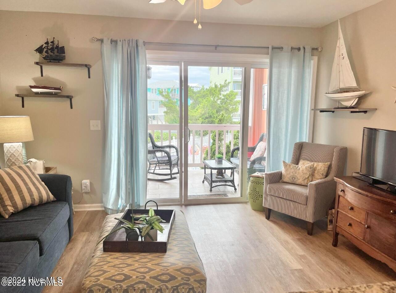 1615 Carolina Beach Avenue Apt E2 Property Photo 20