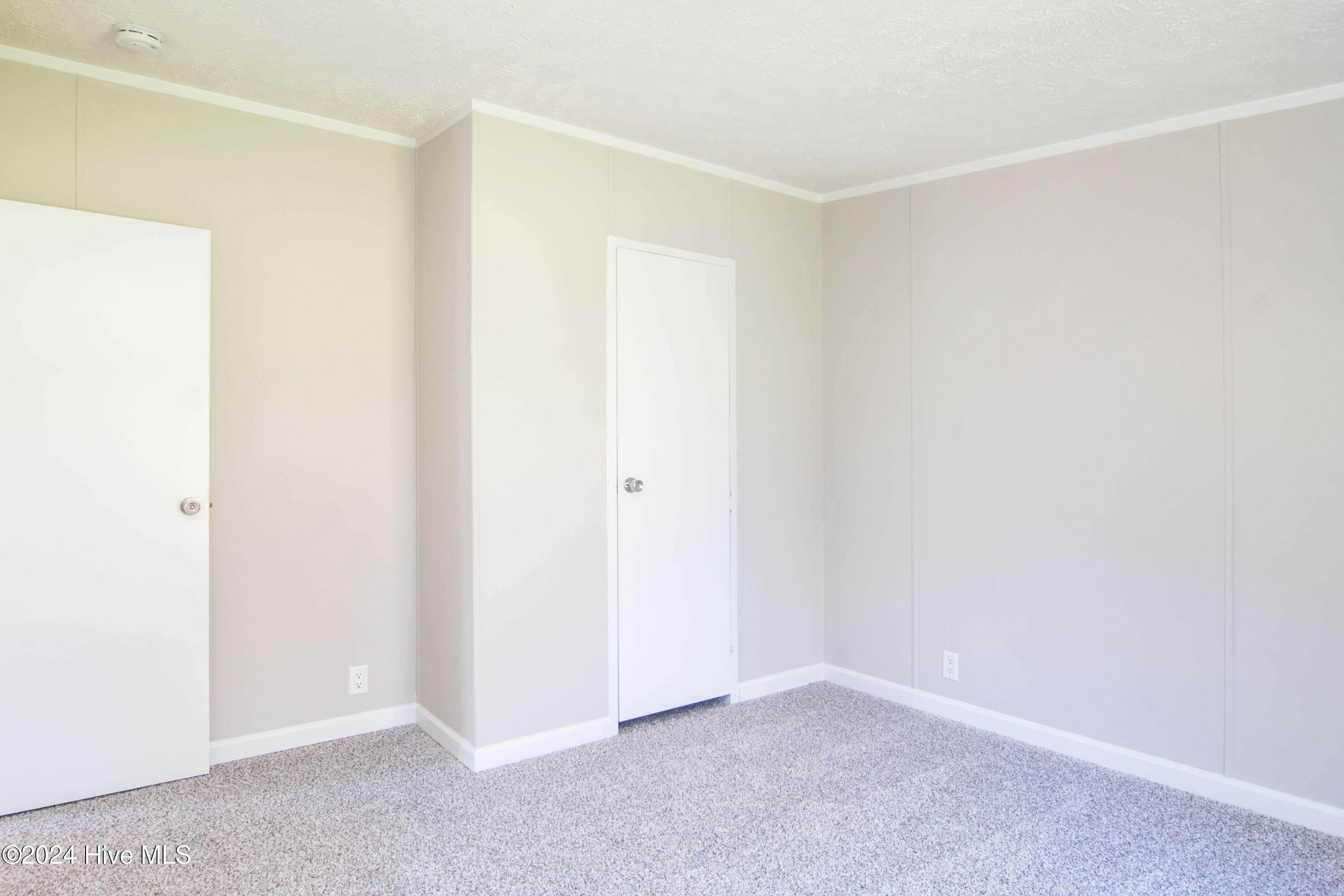 12 Cox Street Property Photo 36