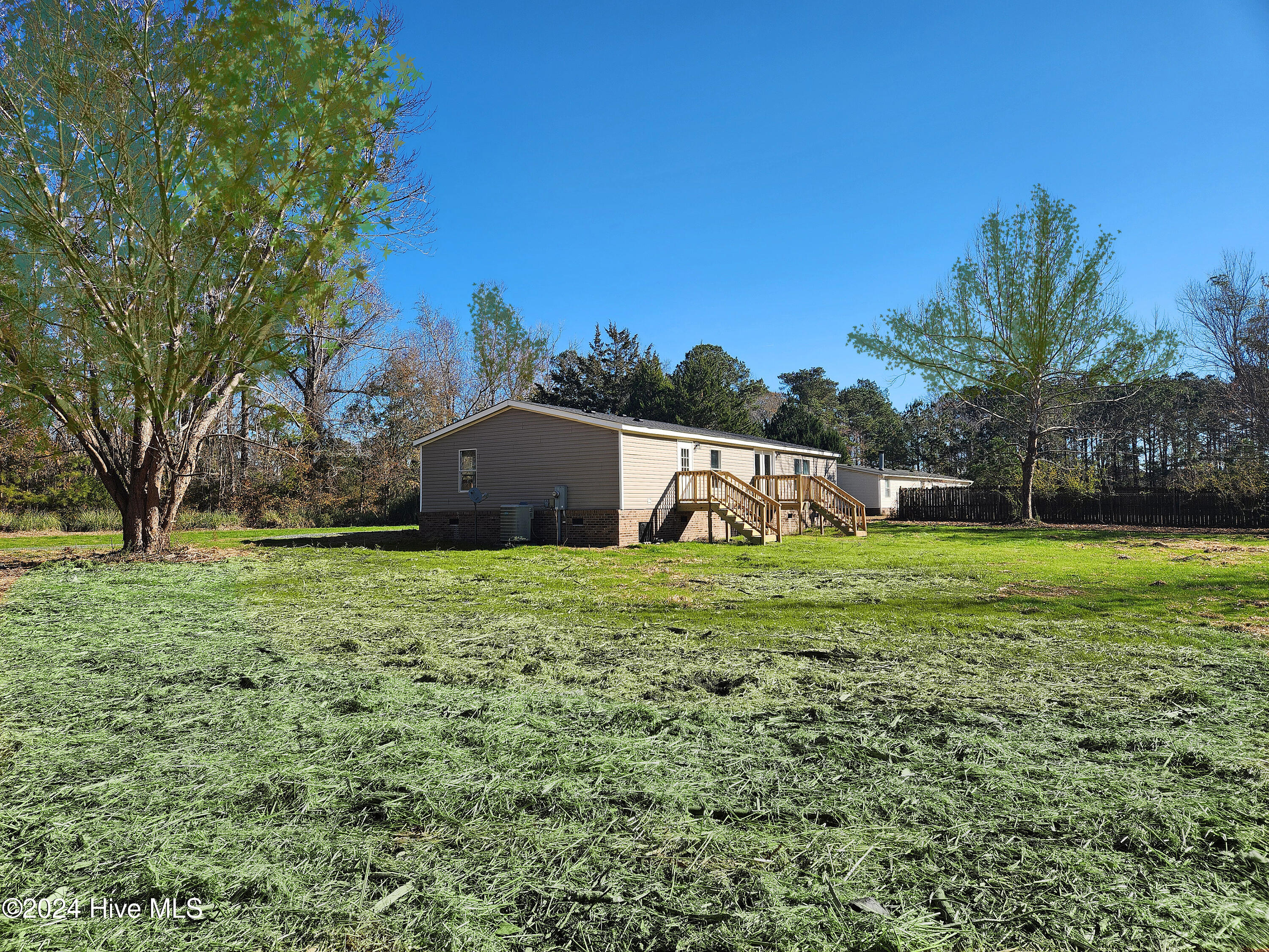 12 Cox Street Property Photo 43
