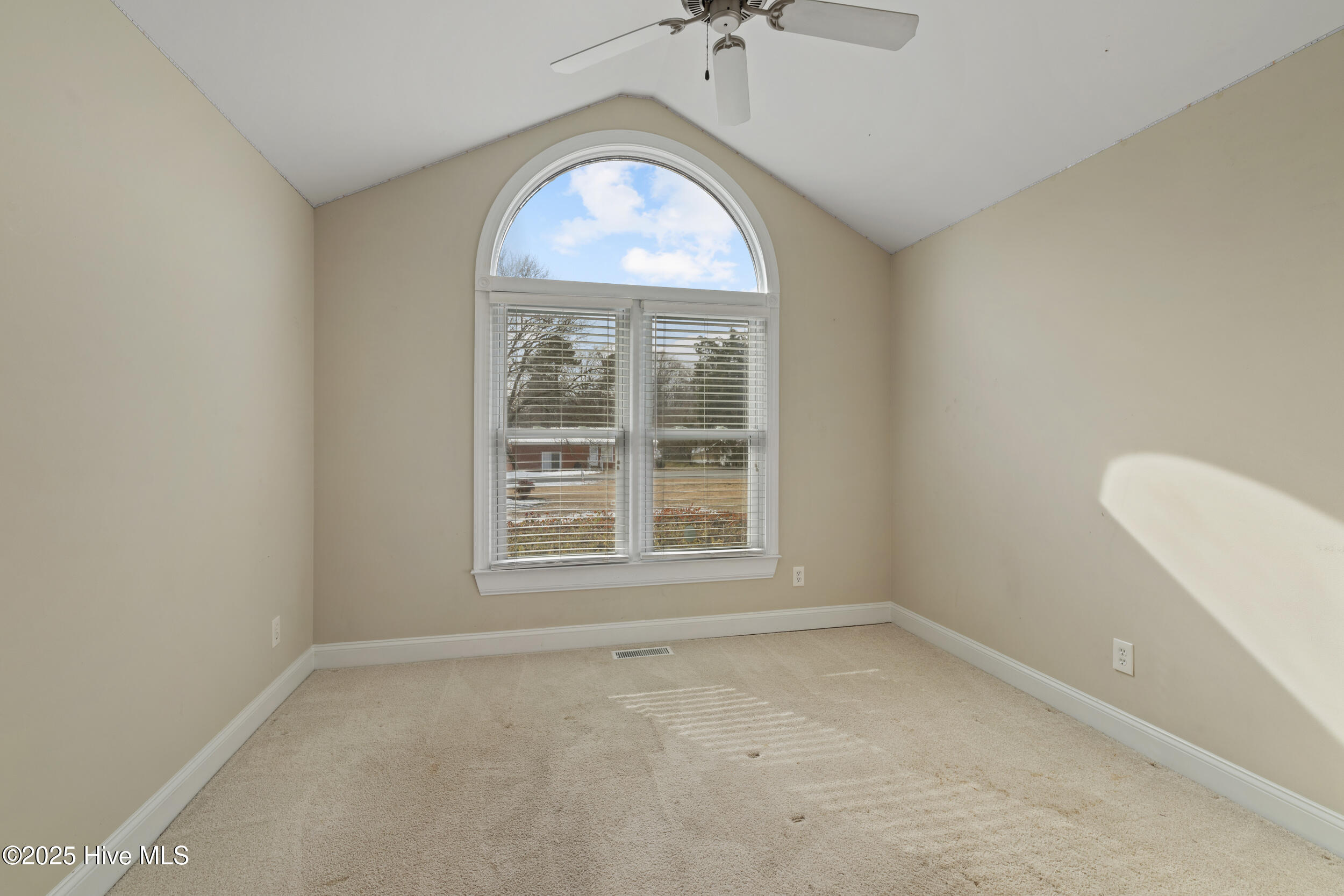 105 Deblyn Court Property Photo 12