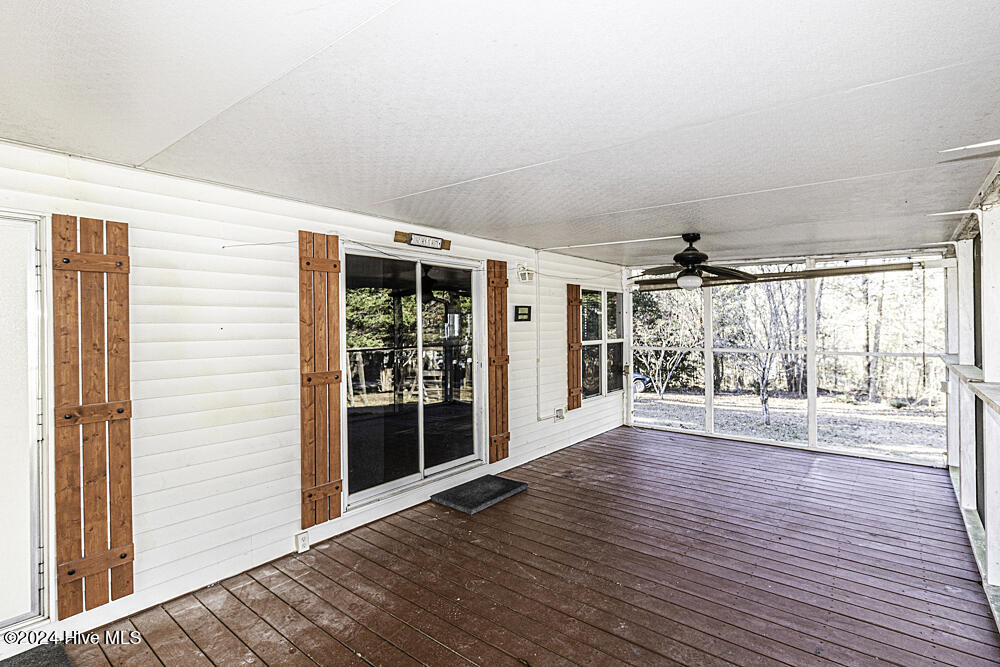 138 Running Deer Drive Property Photo 12