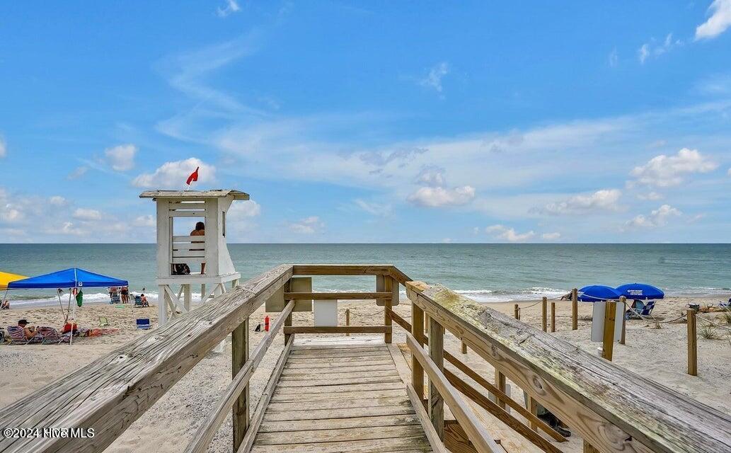 707 Pelican Court Property Photo 18